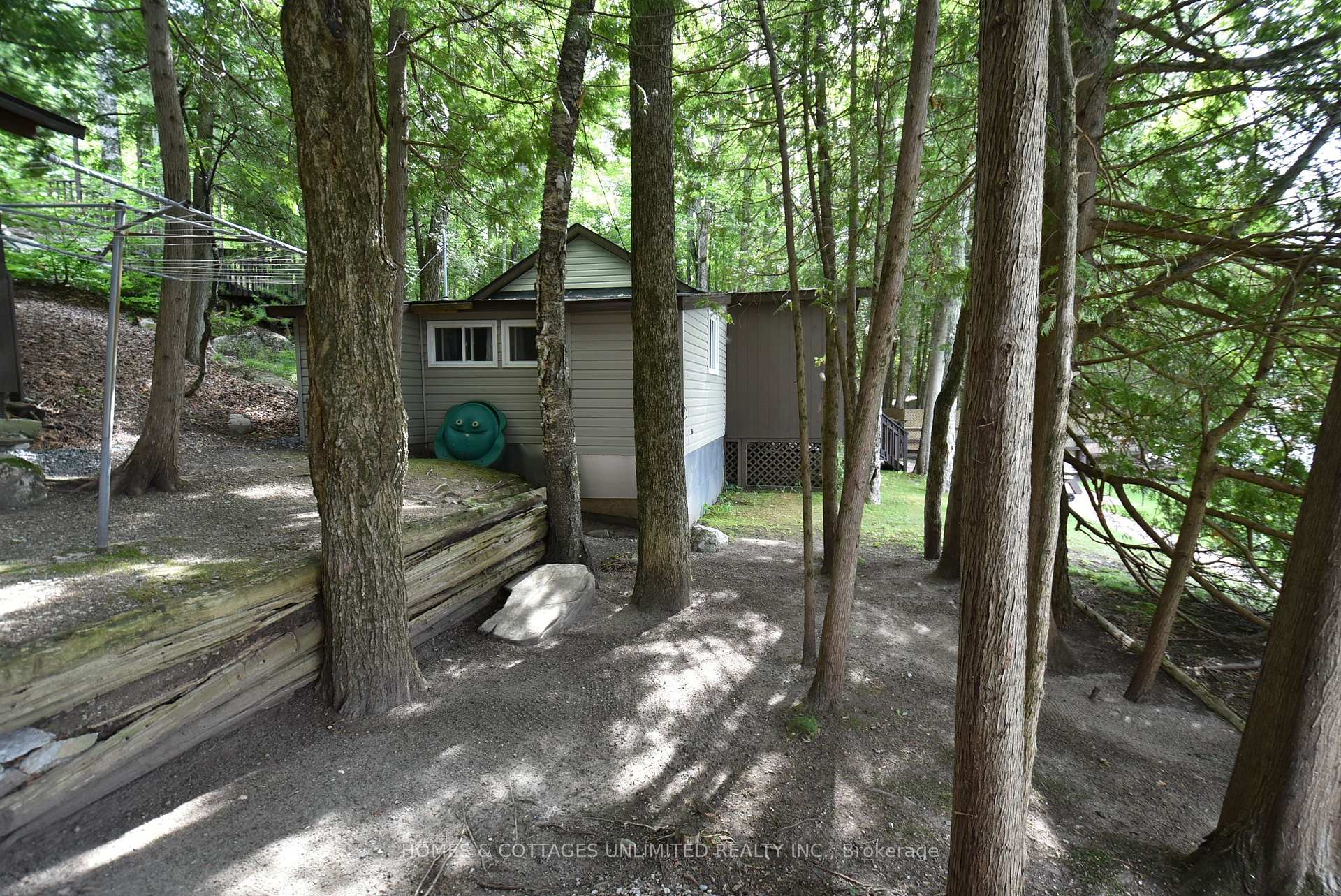 Photo 18 of 1070 Young Lane, Frontenac, Frontenac North — HOMEH