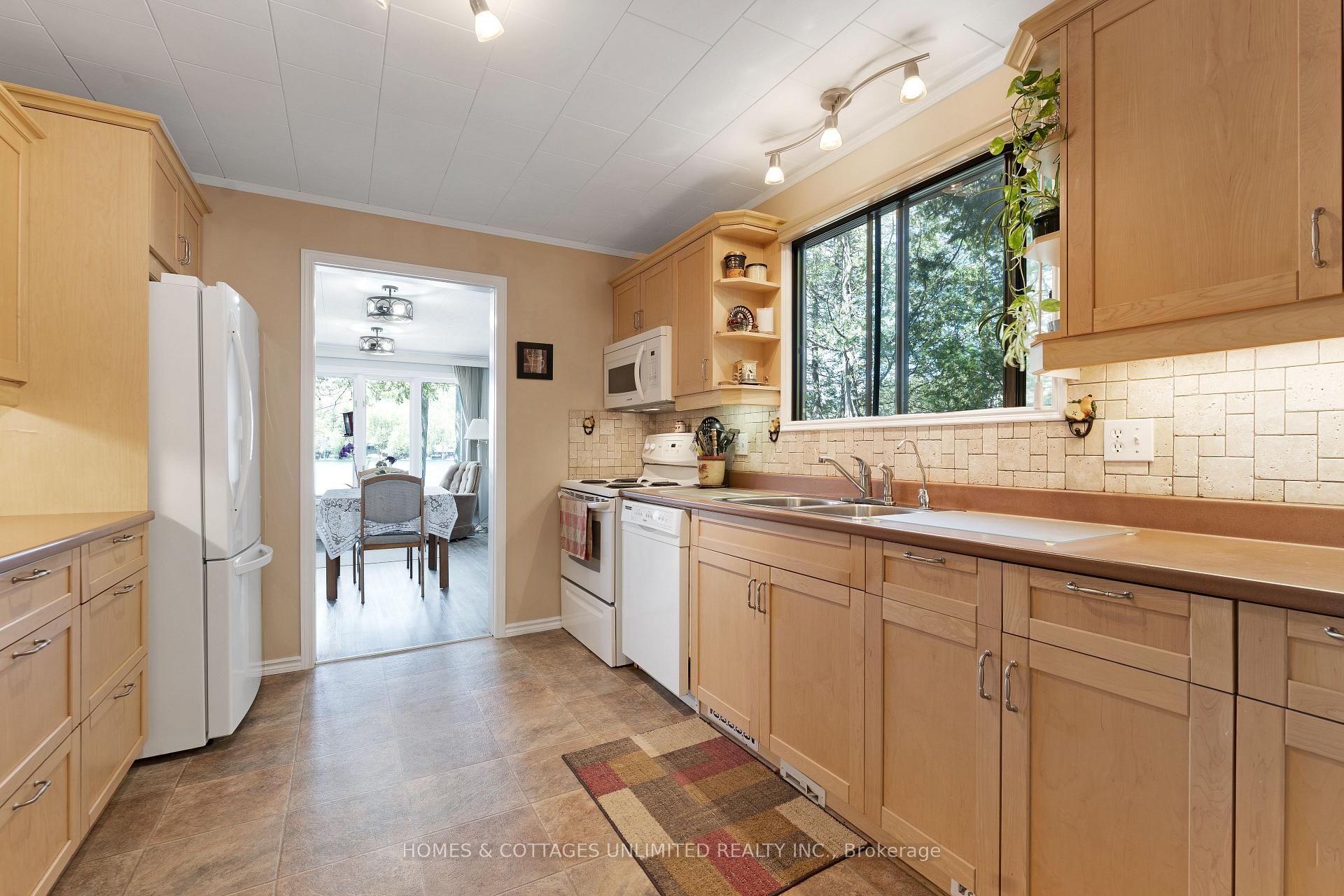 Photo 38 of 1070 Young Lane, Frontenac, Frontenac North — HOMEH