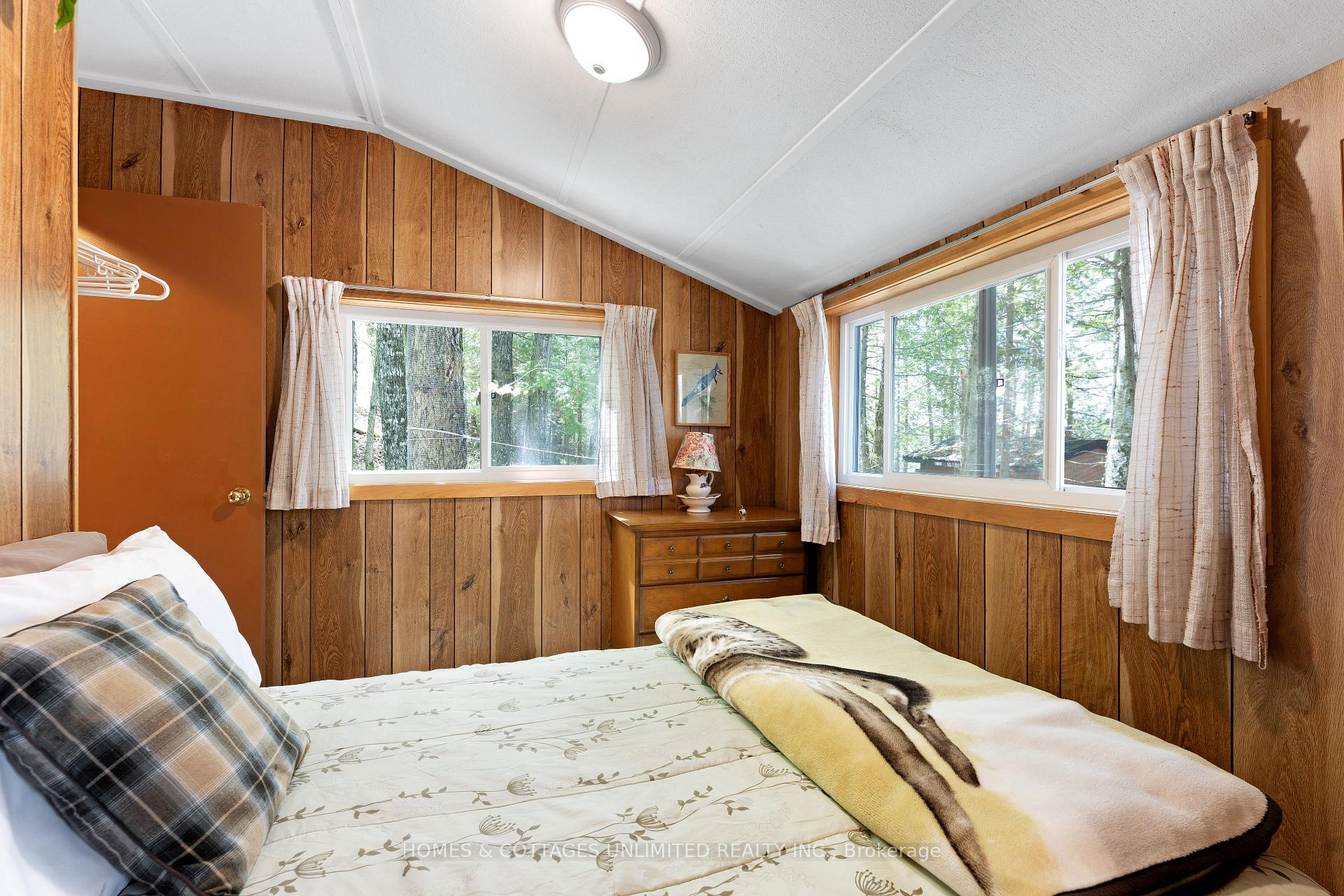 Photo 61 of 1070 Young Lane, Frontenac, Frontenac North — HOMEH