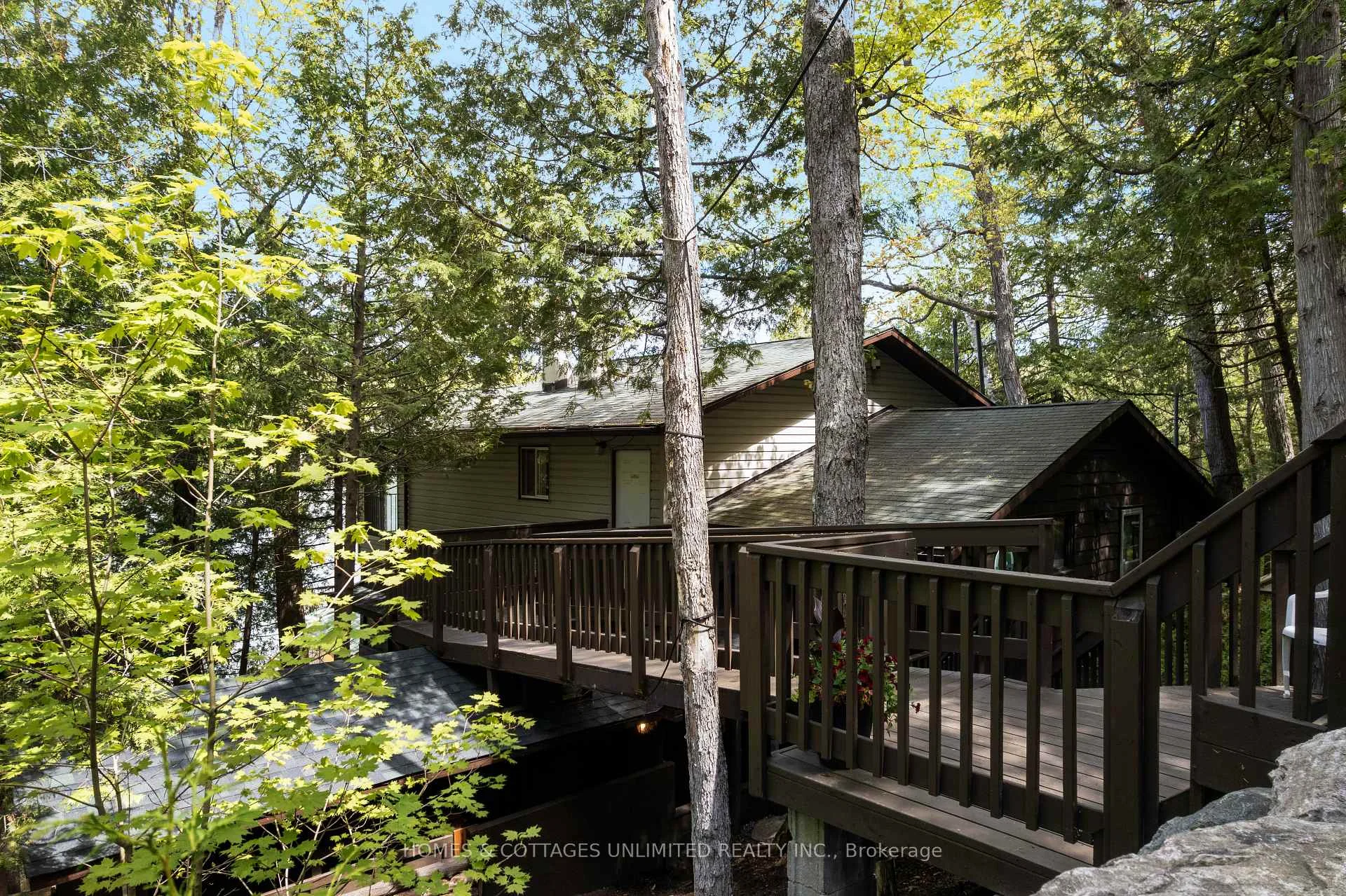 Photo 9 of 1070 Young Lane, Frontenac, Frontenac North — HOMEH