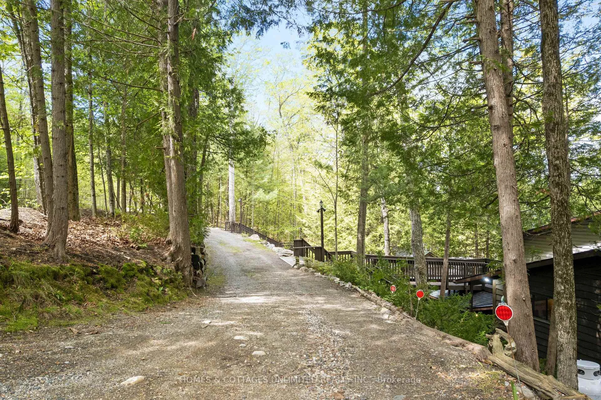 Photo 14 of 1070 Young Lane, Frontenac, Frontenac North — HOMEH