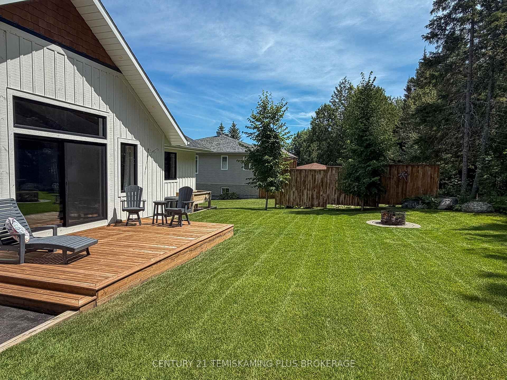 Photo 45 of 273 Cosman Crescent, Temiskaming Shores, New Liskeard — HOMEH