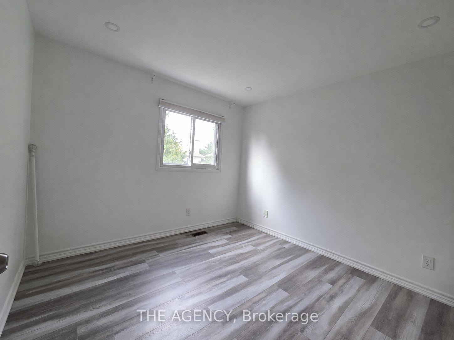 Photo 11 of 107 Reed Drive, Ajax, Central — HOMEH