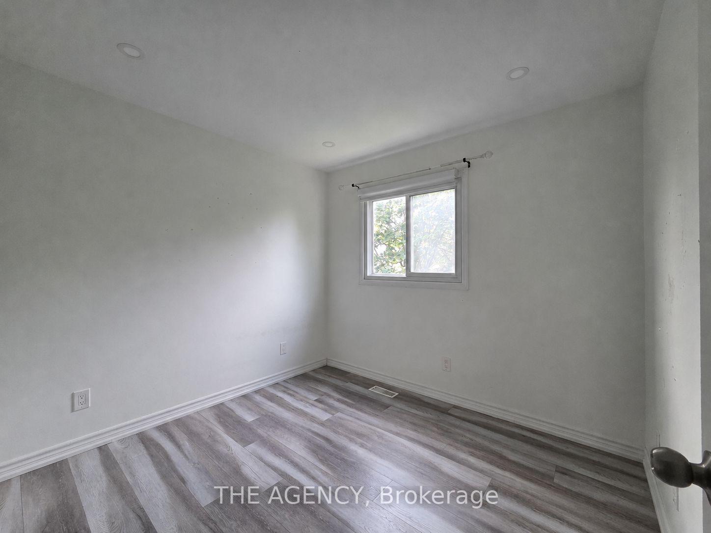 Photo 12 of 107 Reed Drive, Ajax, Central — HOMEH