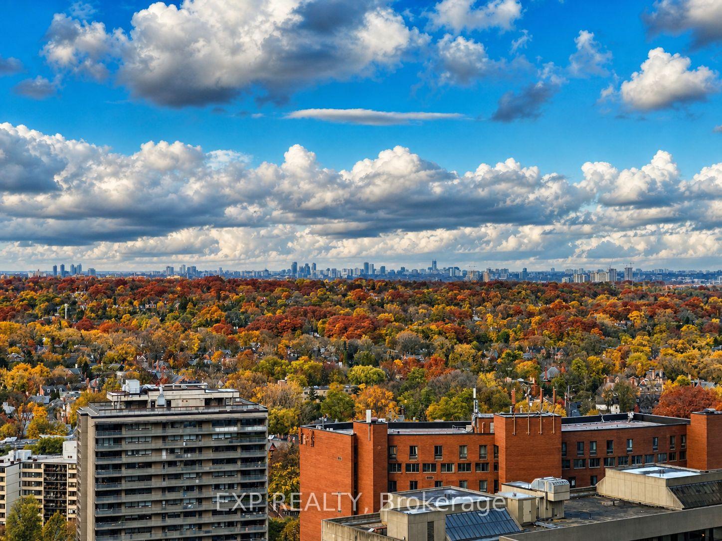 Photo 8 of Unit 2011, 1 Bloor Street E, Toronto, Church-Yonge Corridor — HOMEH