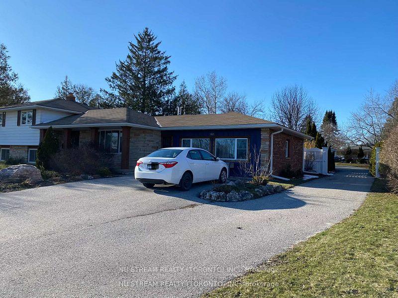 Photo 2 of 552 Big Bay Point Road, Barrie, Painswick North — HOMEH