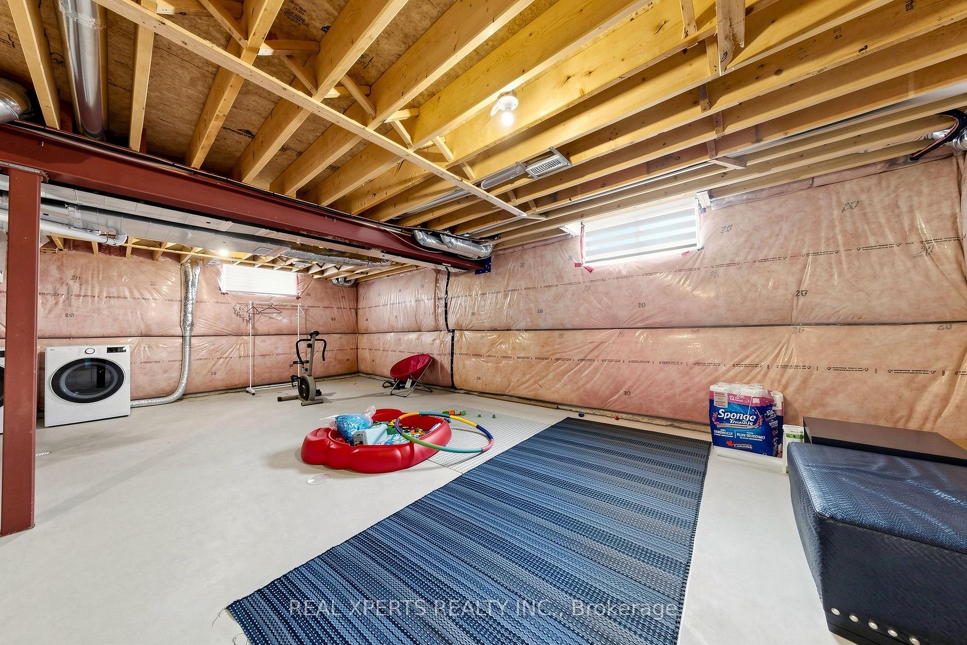 Photo 16 of 283 Rockledge Drive, Hamilton, Hannon — HOMEH