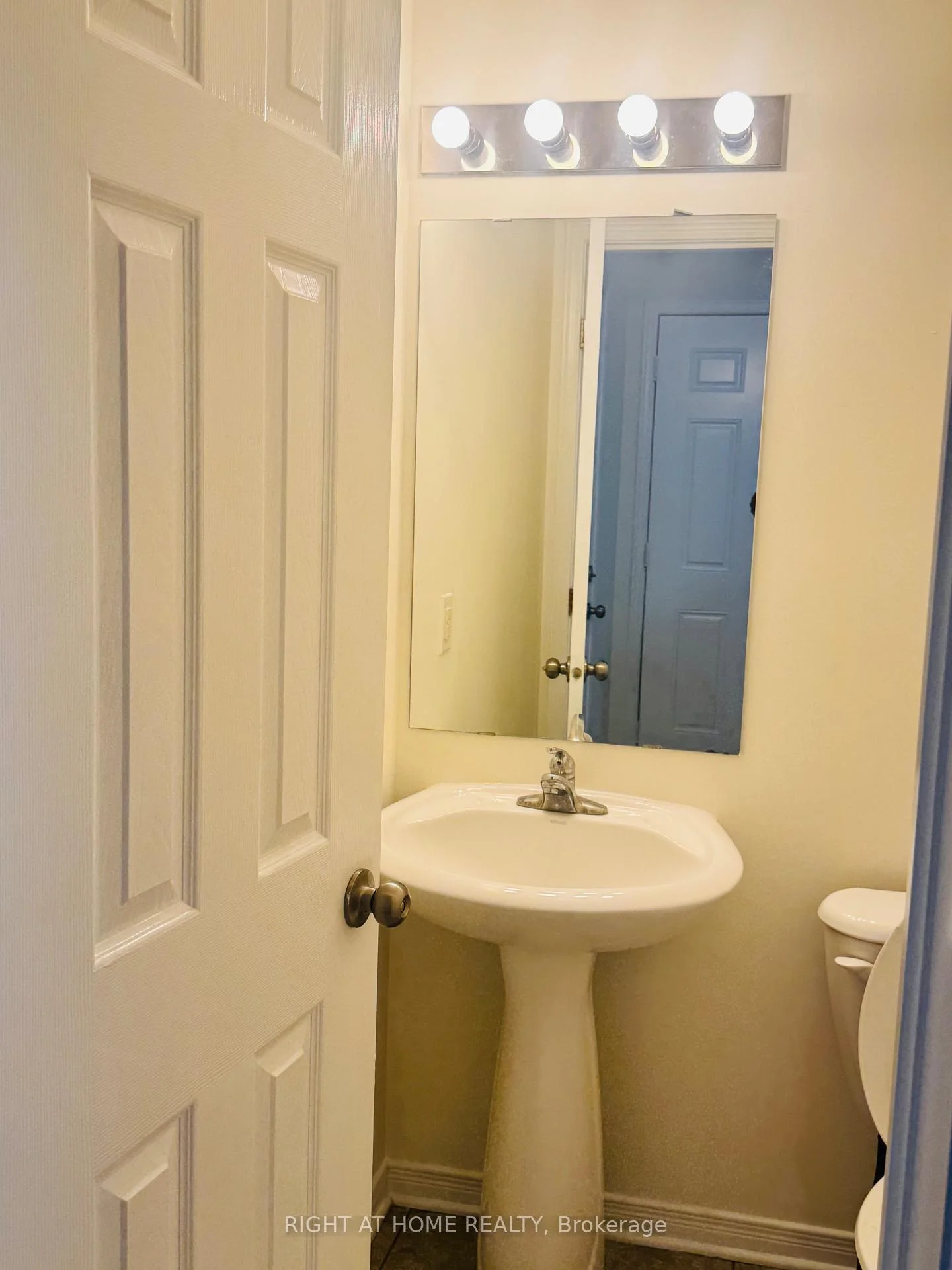 Photo 6 of 1069 Marconi Avenue, Ottawa, Kanata - Morgan's Grant/South March — HOMEH