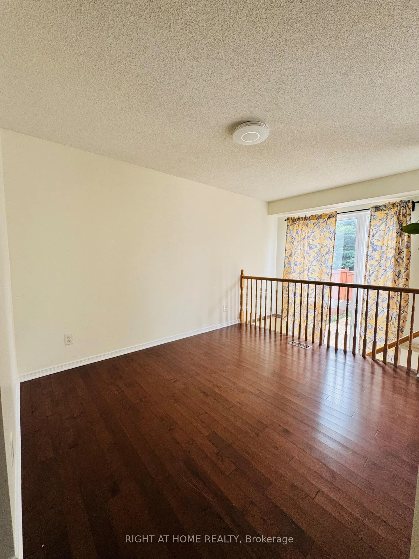 Photo 12 of 1069 Marconi Avenue, Ottawa, Kanata - Morgan's Grant/South March — HOMEH