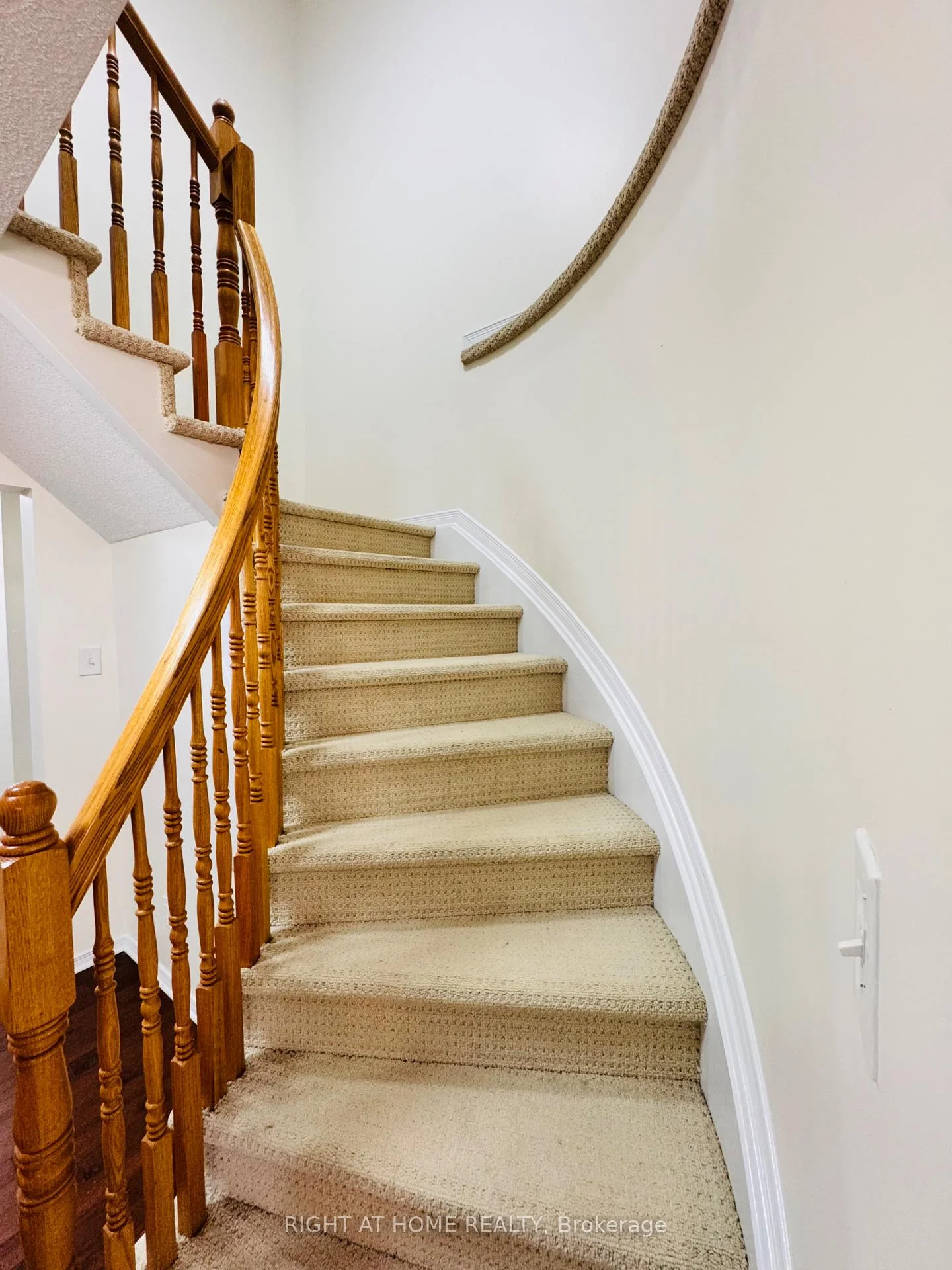 Photo 16 of 1069 Marconi Avenue, Ottawa, Kanata - Morgan's Grant/South March — HOMEH