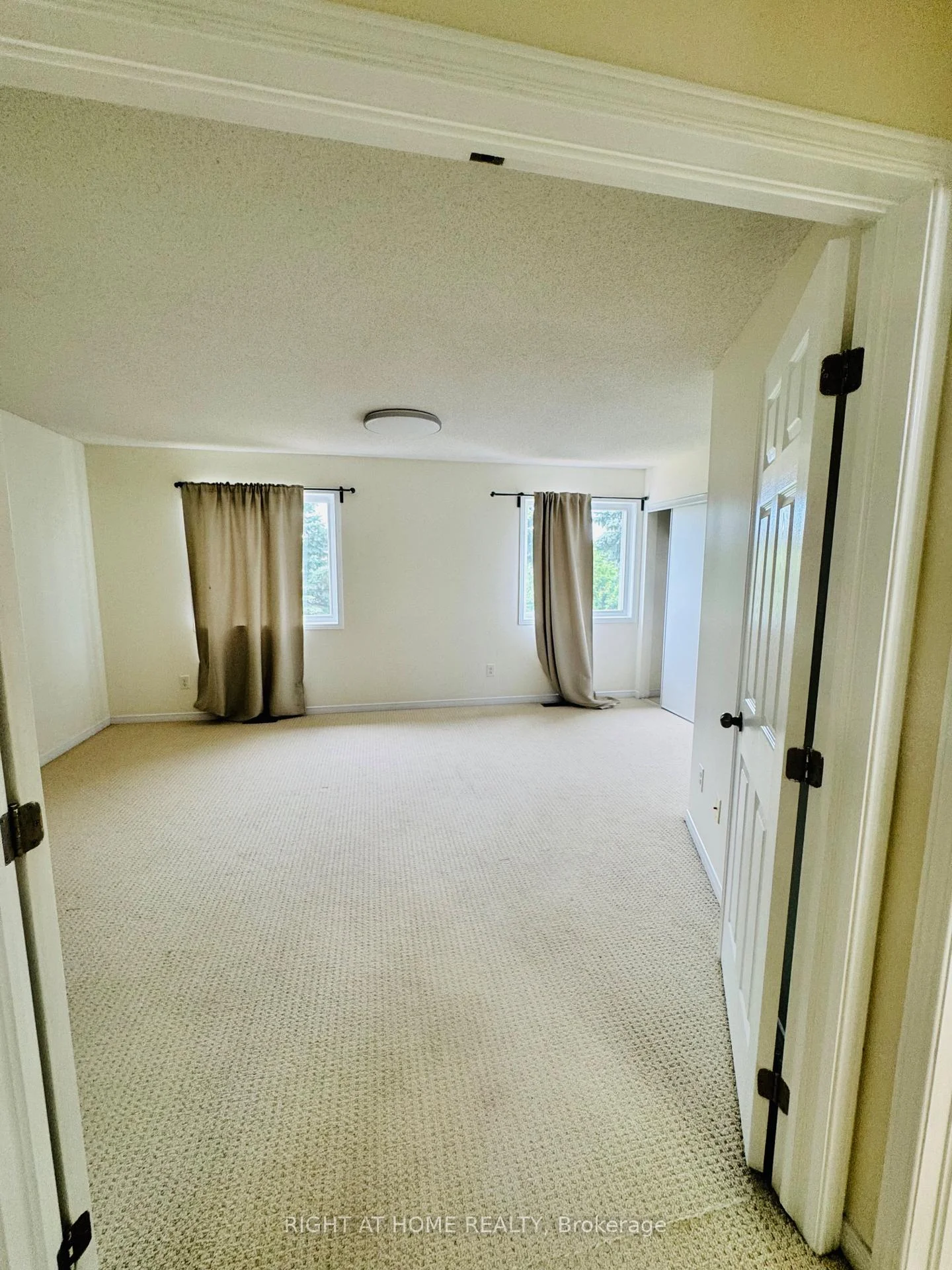 Photo 20 of 1069 Marconi Avenue, Ottawa, Kanata - Morgan's Grant/South March — HOMEH