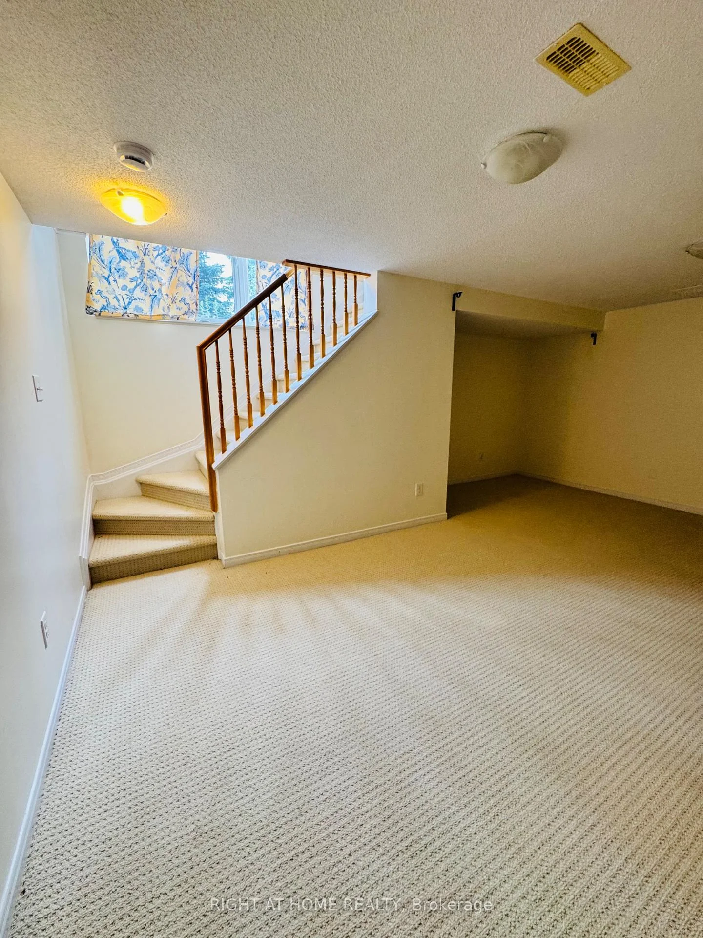 Photo 25 of 1069 Marconi Avenue, Ottawa, Kanata - Morgan's Grant/South March — HOMEH
