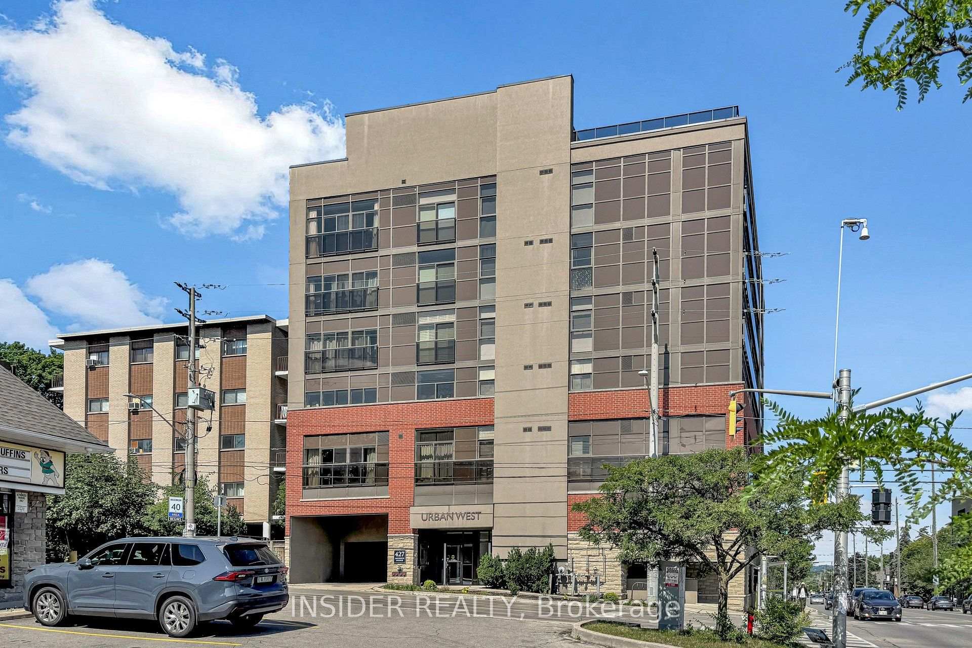 Photo 2 of Unit 103, 427 Aberdeen Avenue, Hamilton, Kirkendall — HOMEH