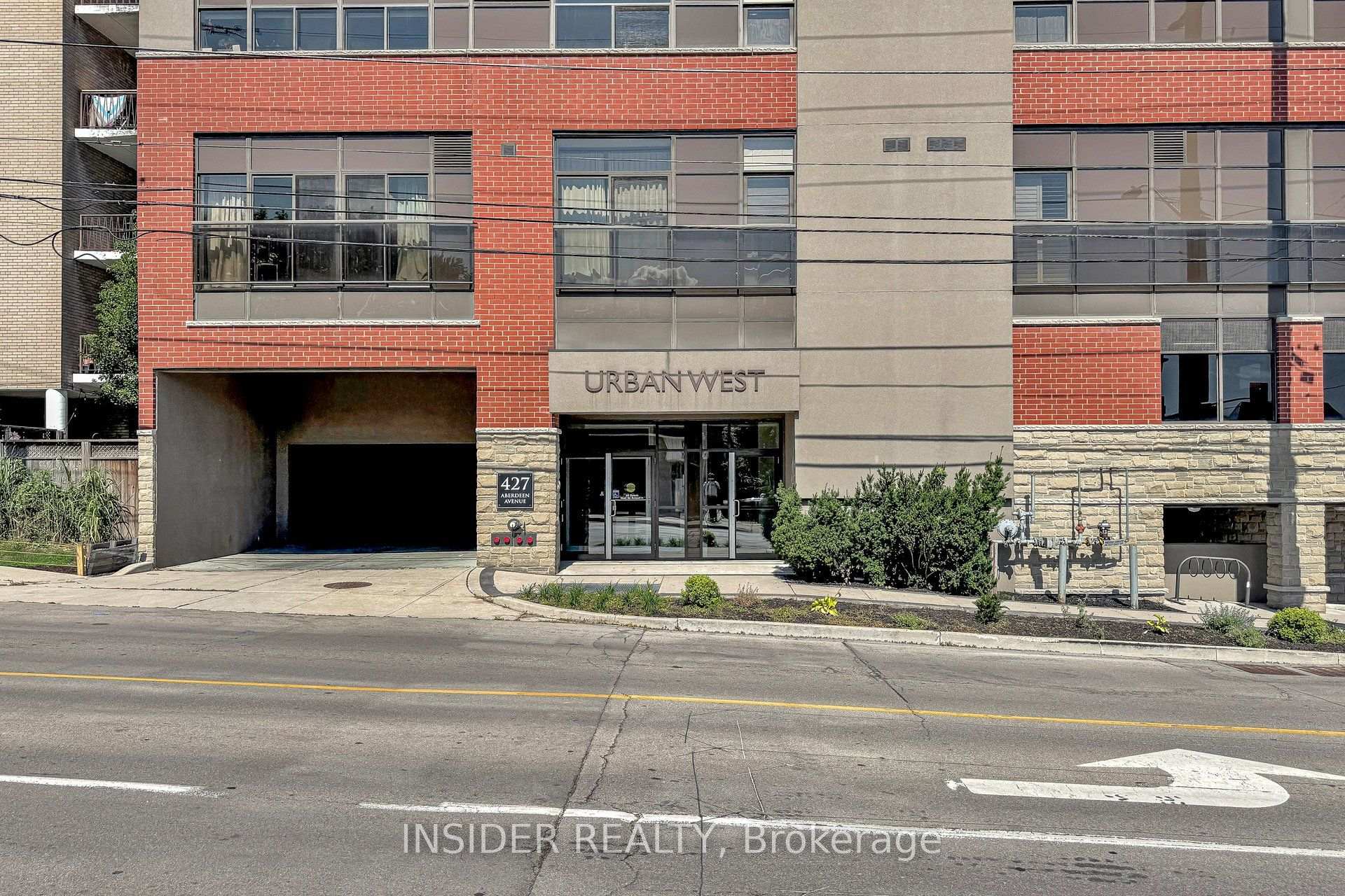 Photo 3 of Unit 103, 427 Aberdeen Avenue, Hamilton, Kirkendall — HOMEH