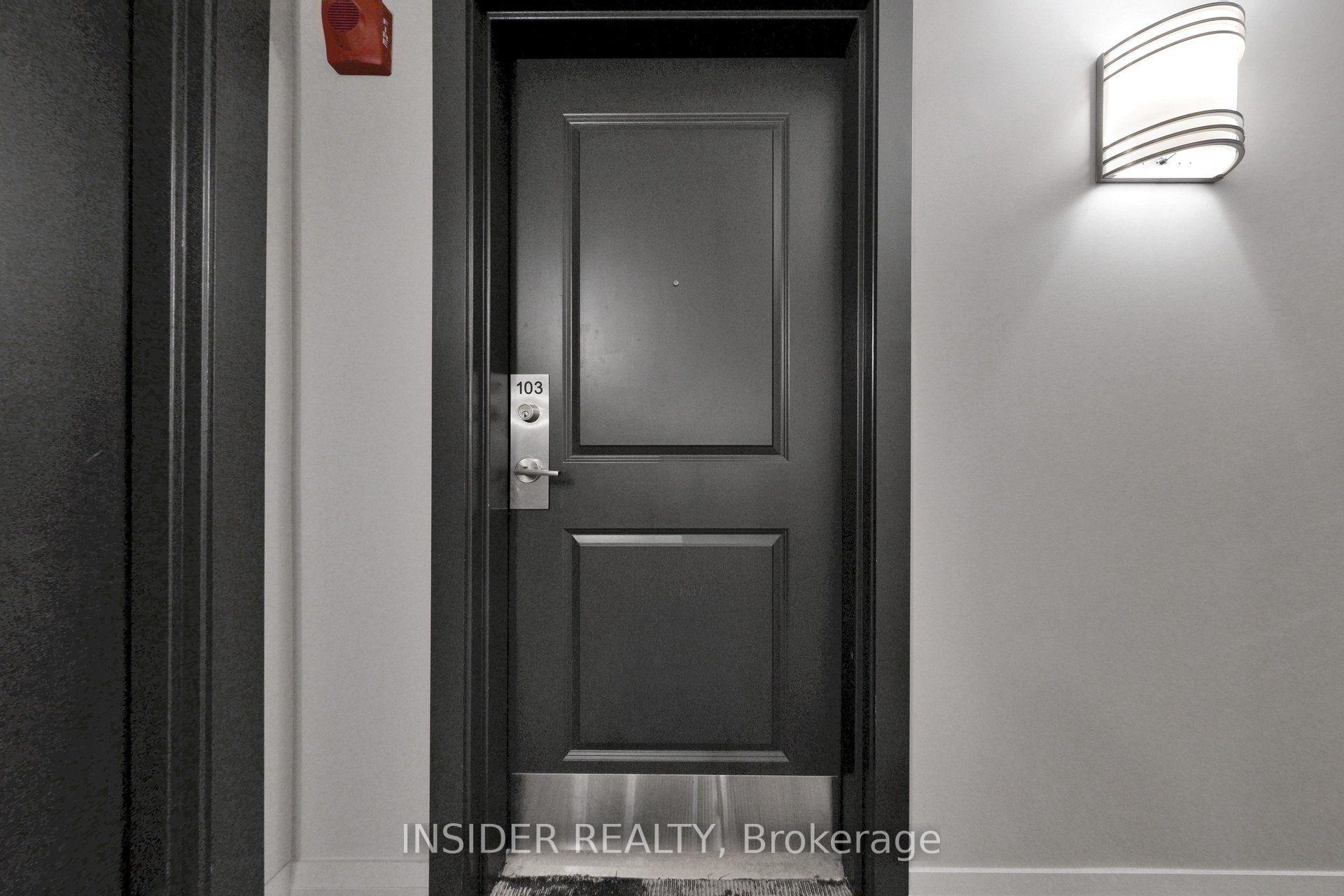 Photo 5 of Unit 103, 427 Aberdeen Avenue, Hamilton, Kirkendall — HOMEH