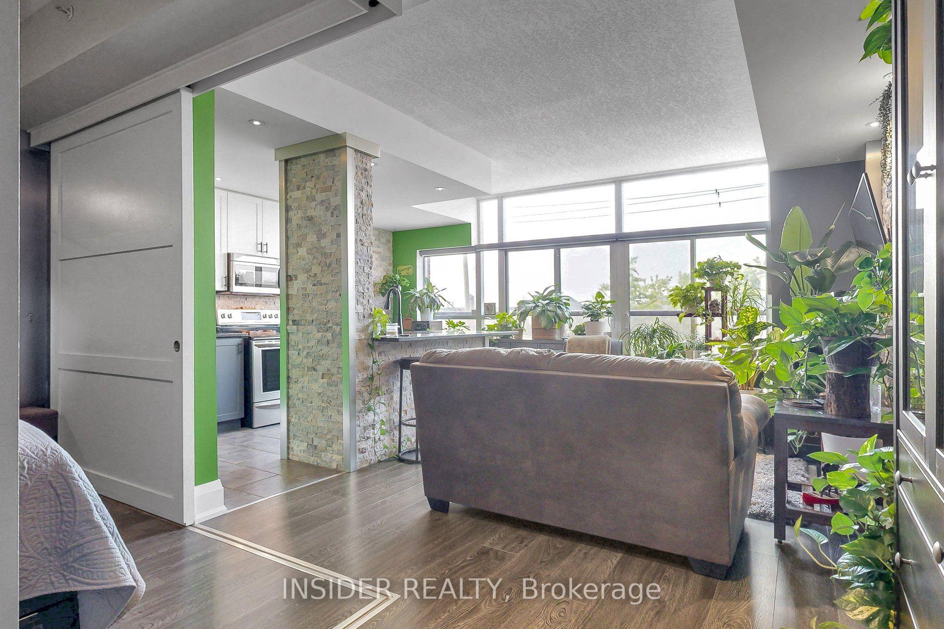 Photo 10 of Unit 103, 427 Aberdeen Avenue, Hamilton, Kirkendall — HOMEH