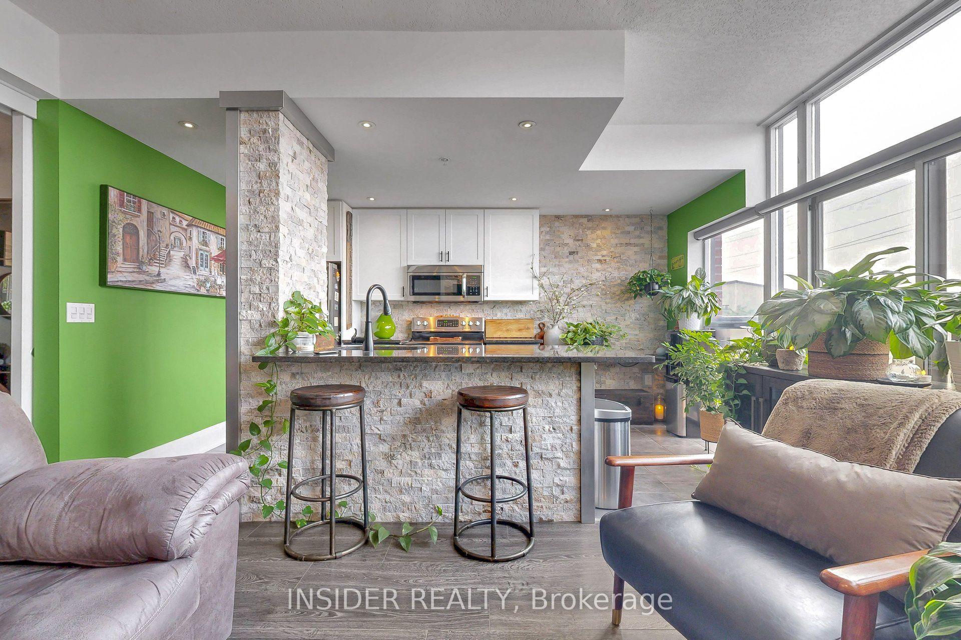 Photo 16 of Unit 103, 427 Aberdeen Avenue, Hamilton, Kirkendall — HOMEH