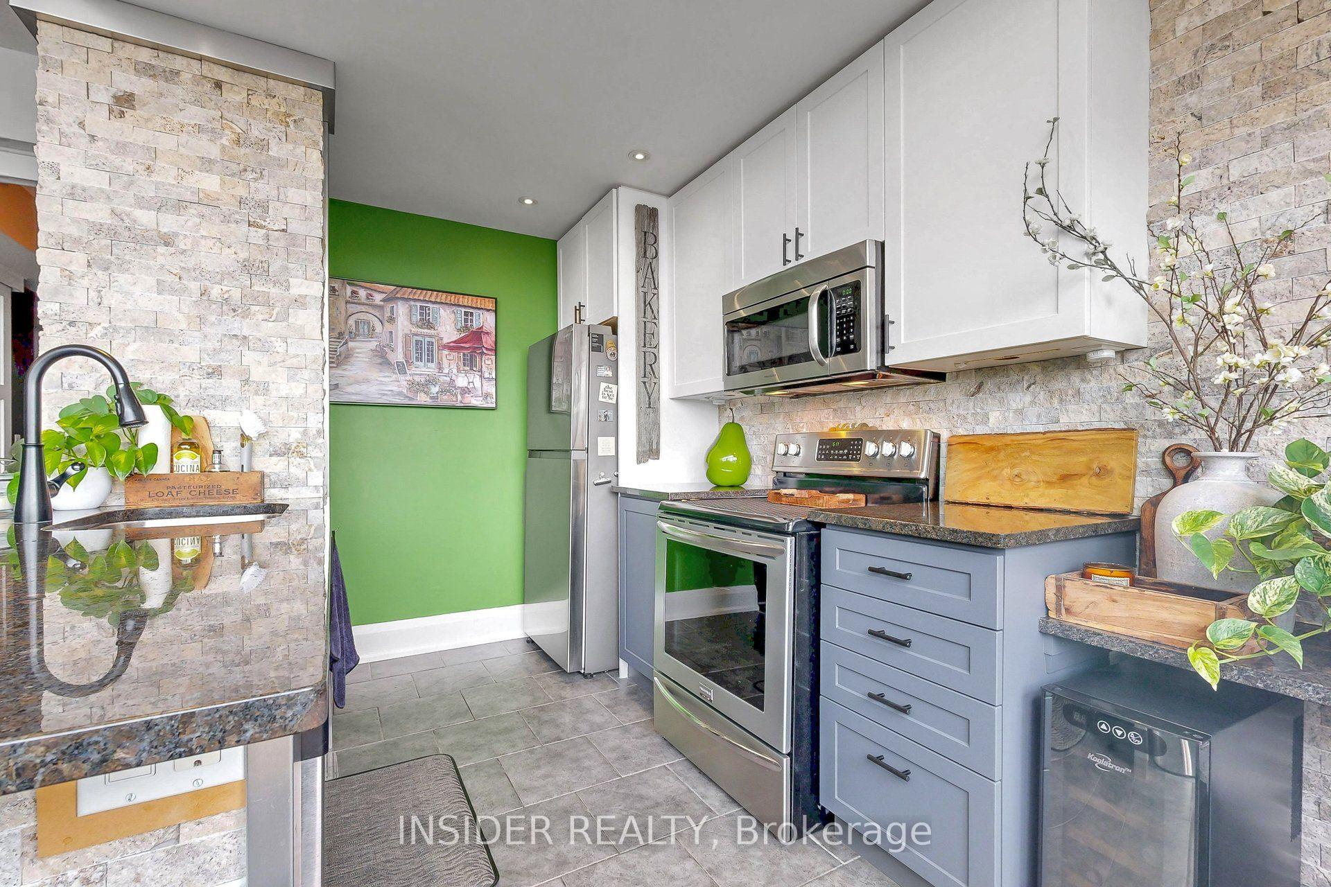 Photo 20 of Unit 103, 427 Aberdeen Avenue, Hamilton, Kirkendall — HOMEH