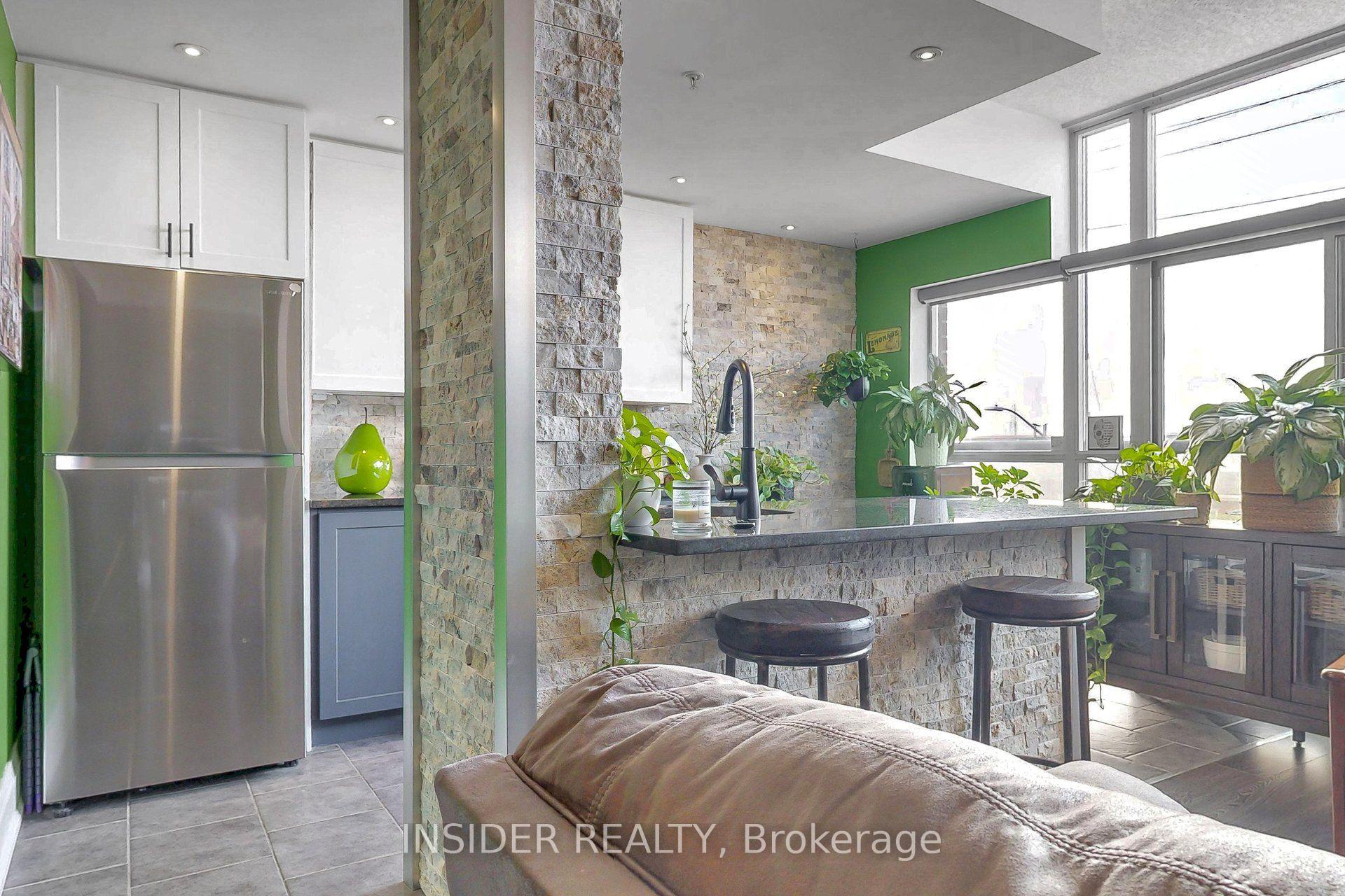Photo 24 of Unit 103, 427 Aberdeen Avenue, Hamilton, Kirkendall — HOMEH