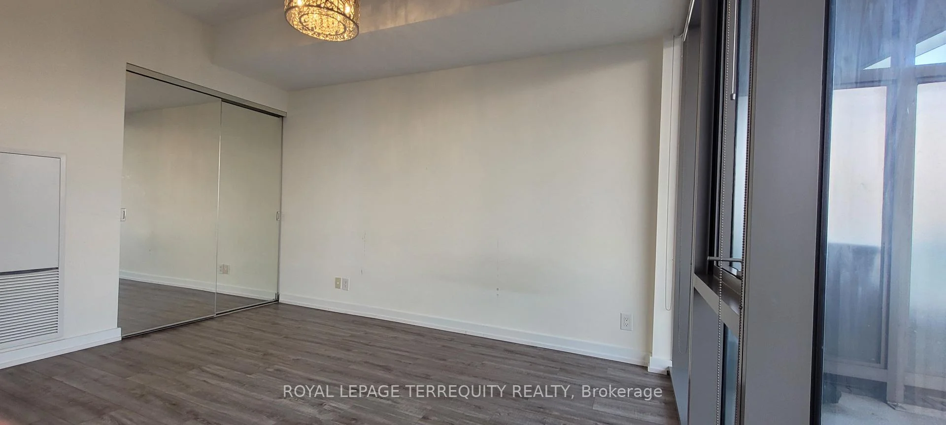 Photo 6 of Unit 1503, 390 Cherry Street, Toronto, Waterfront Communities — HOMEH