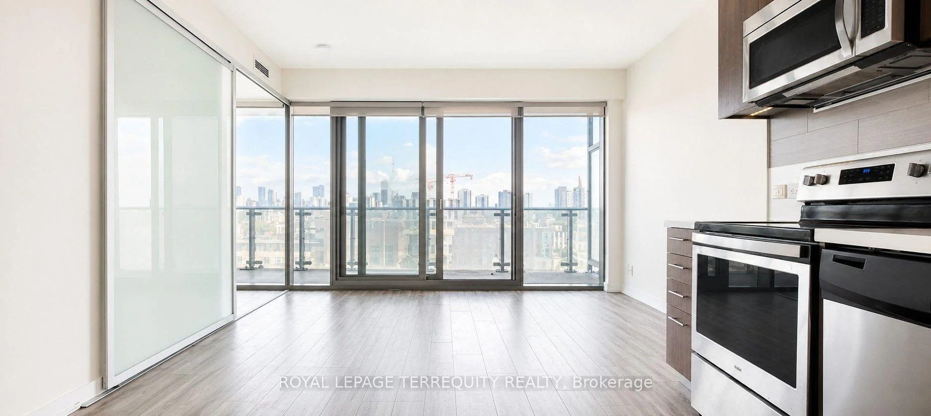 Photo 11 of Unit 1503, 390 Cherry Street, Toronto, Waterfront Communities — HOMEH