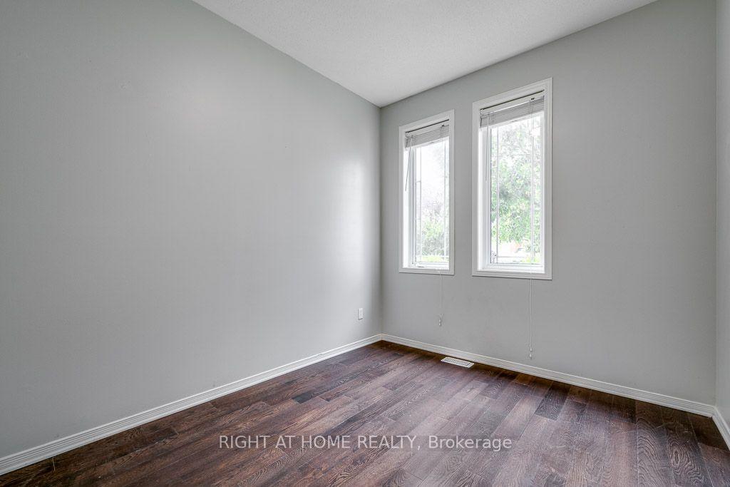 Photo 11 of 247 Felicia Crescent, Ottawa, Barrhaven - Strandherd — HOMEH