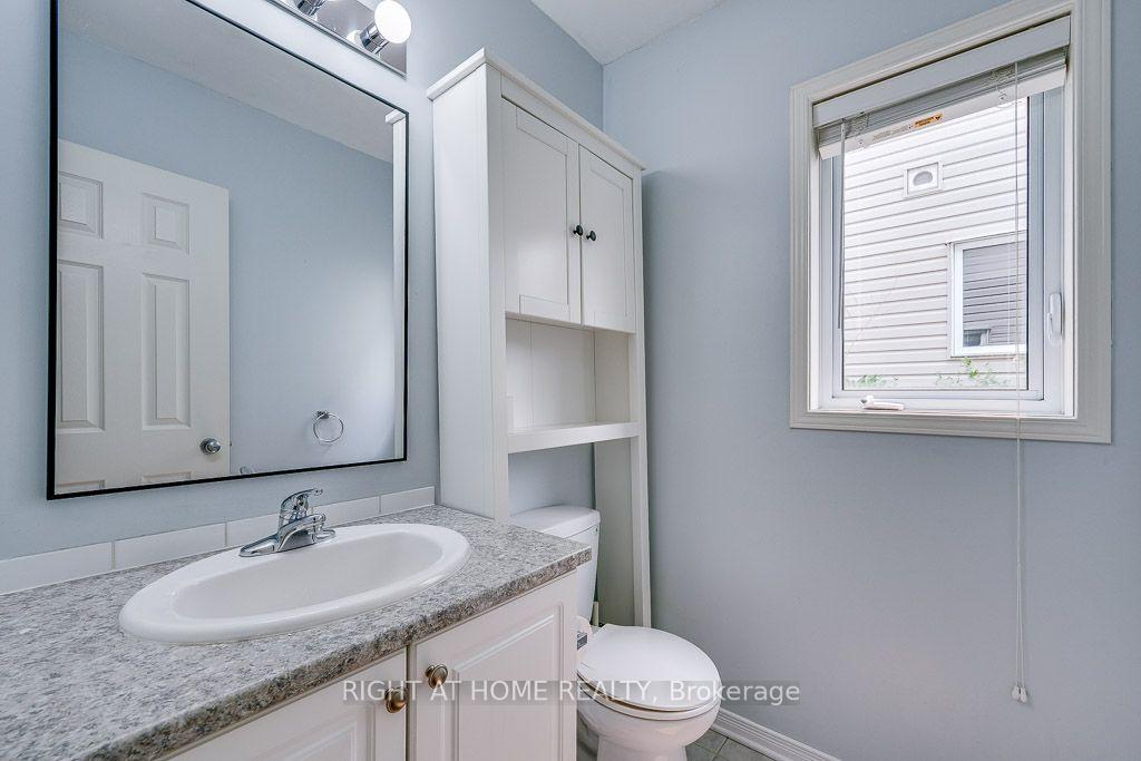Photo 12 of 247 Felicia Crescent, Ottawa, Barrhaven - Strandherd — HOMEH