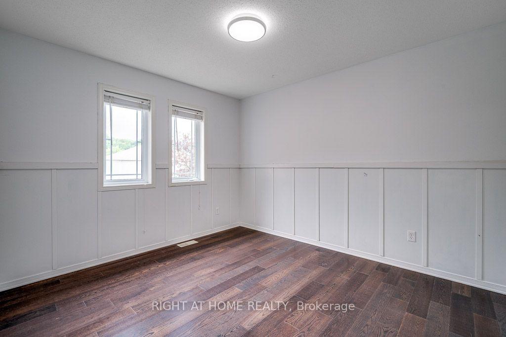 Photo 19 of 247 Felicia Crescent, Ottawa, Barrhaven - Strandherd — HOMEH