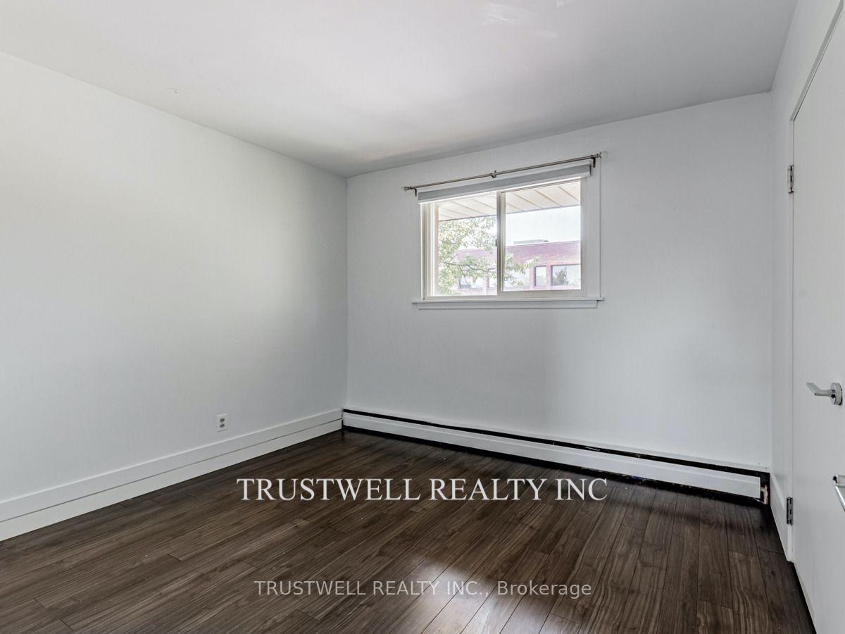 Photo 11 of Unit 3, 105 Mary Street E, Whitby, Downtown Whitby — HOMEH