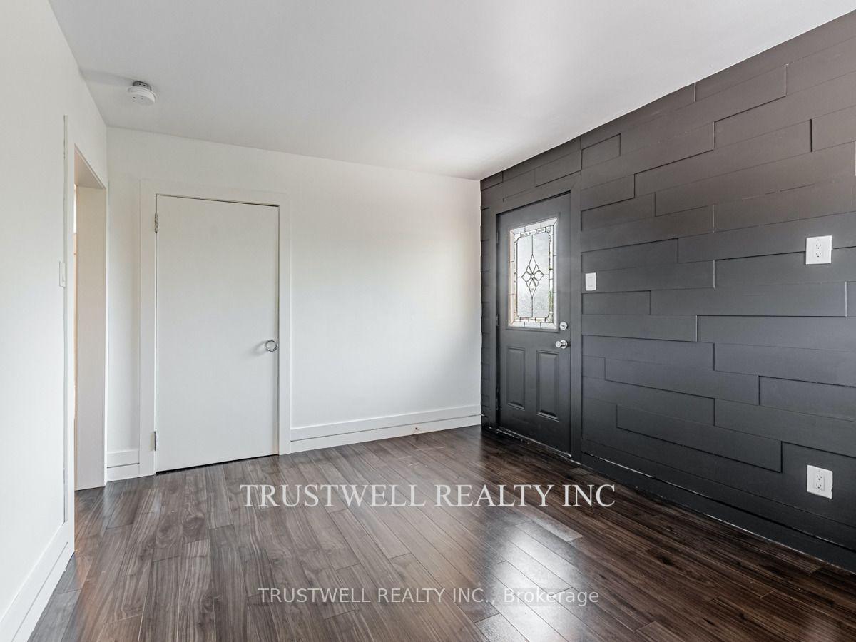Photo 15 of Unit 3, 105 Mary Street E, Whitby, Downtown Whitby — HOMEH