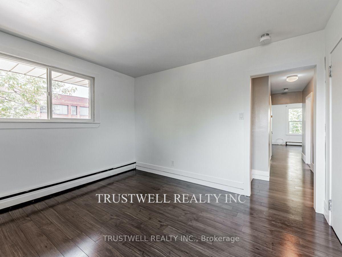 Photo 16 of Unit 3, 105 Mary Street E, Whitby, Downtown Whitby — HOMEH