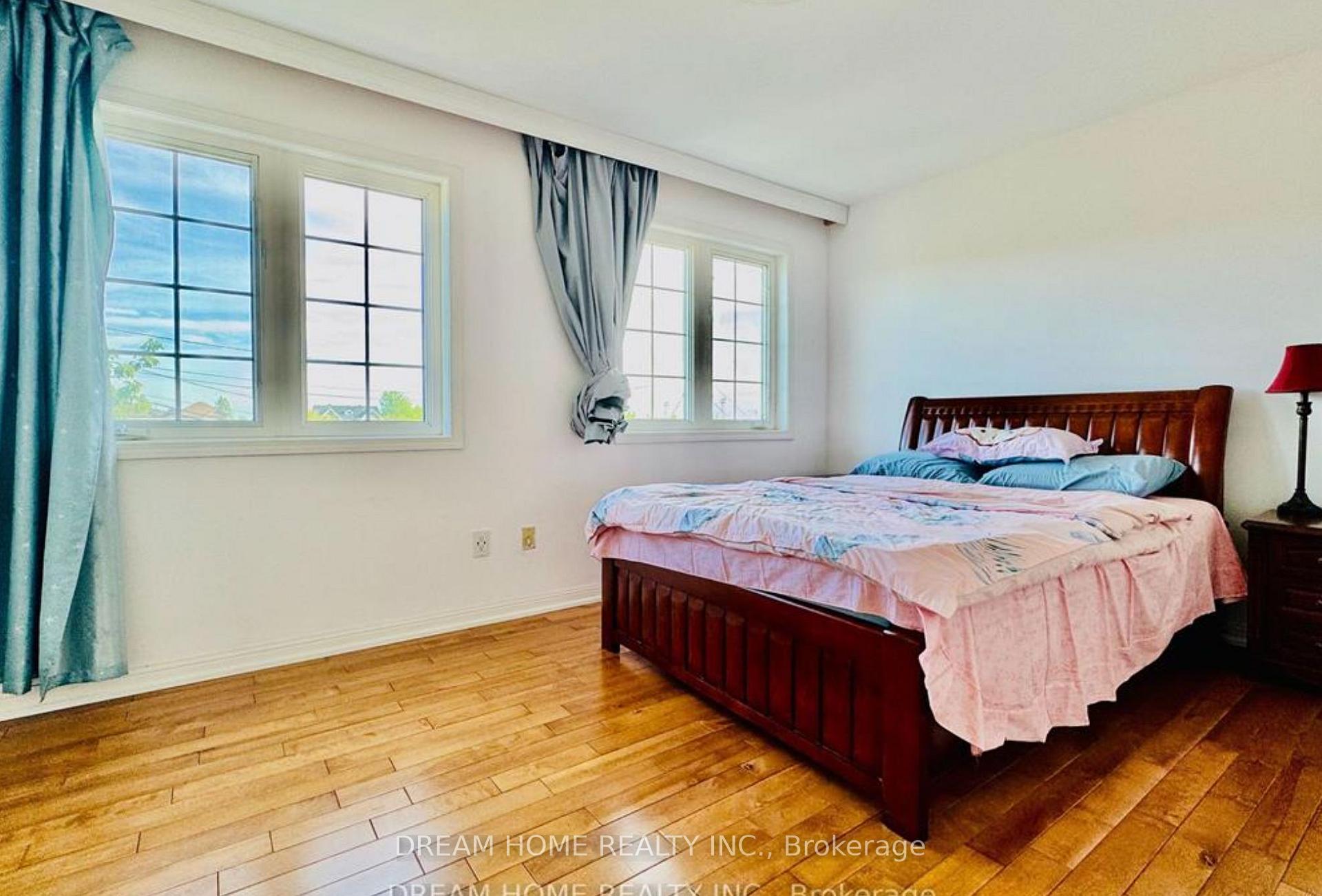 Photo 11 of 23 Wiltshire Drive, Markham, Berczy — HOMEH