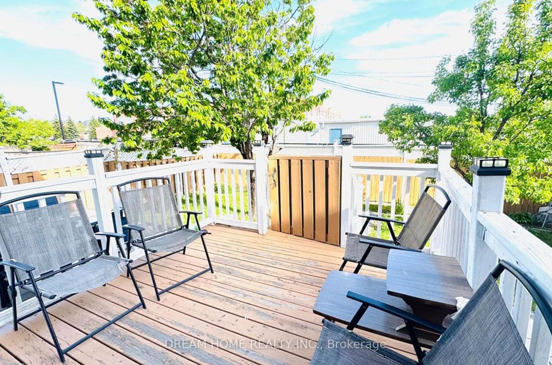 Photo 19 of 23 Wiltshire Drive, Markham, Berczy — HOMEH