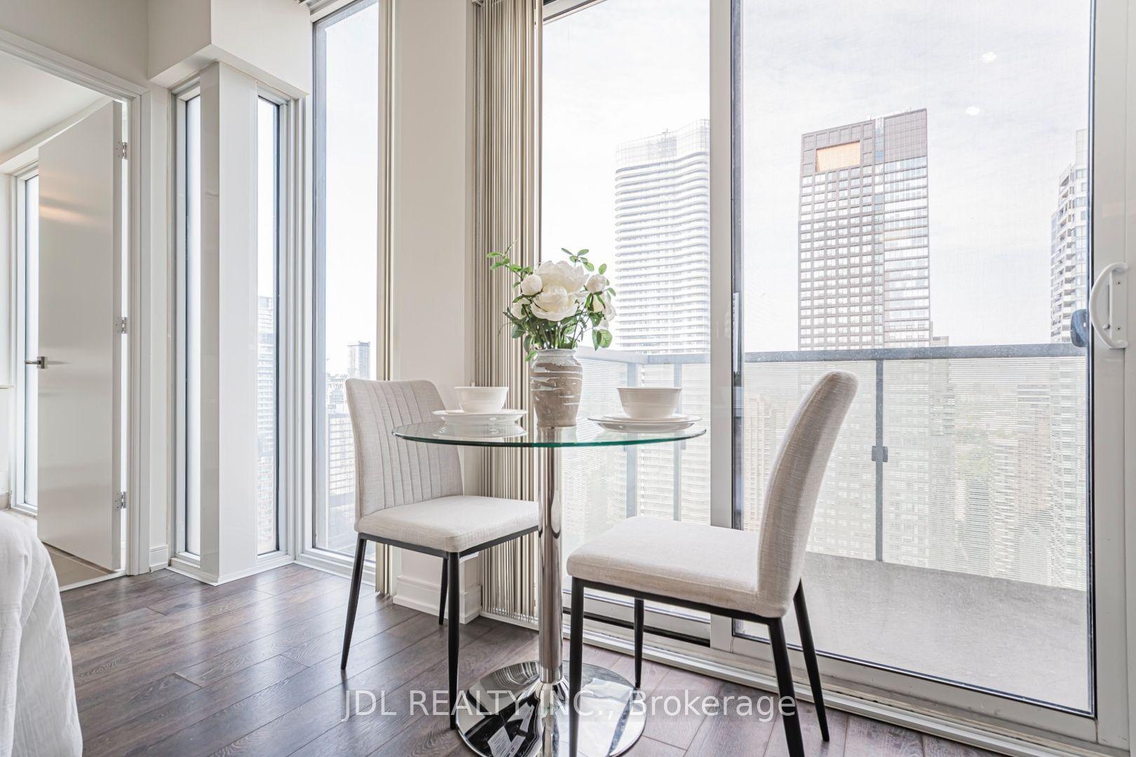 Photo 12 of Unit 3510, 28 Wellesley Street E, Toronto, Church-Yonge Corridor — HOMEH