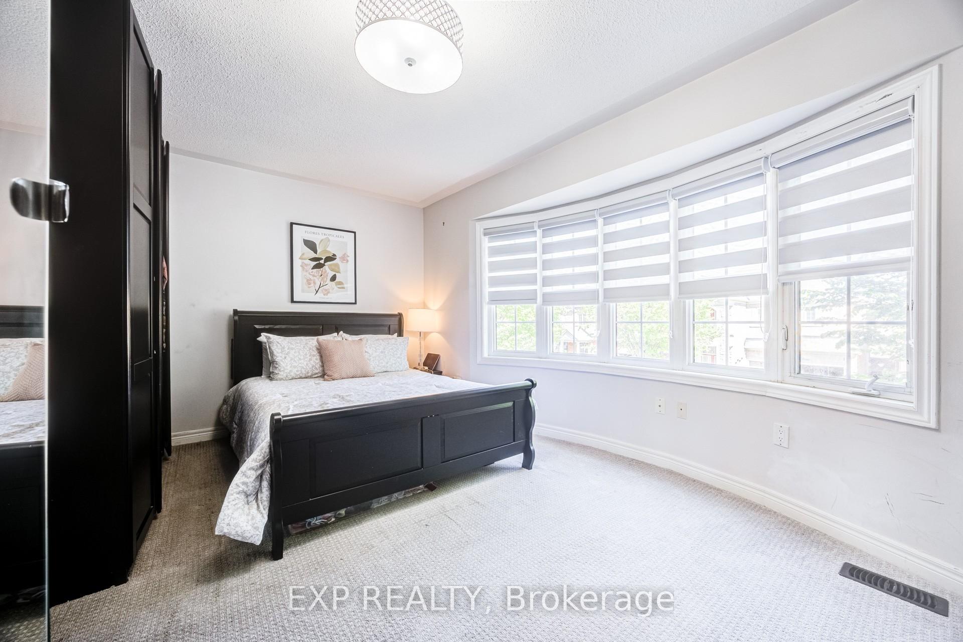 Photo 31 of 50 Stoney Creek Drive, Markham, Greensborough — HOMEH