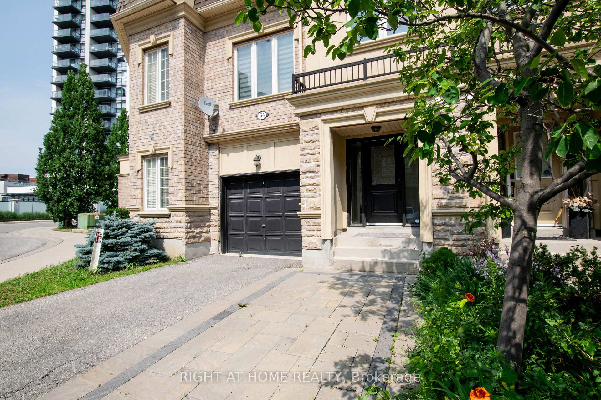 Photo 2 of Unit 54, 1250 St Martins Drive, Pickering, Bay Ridges — HOMEH