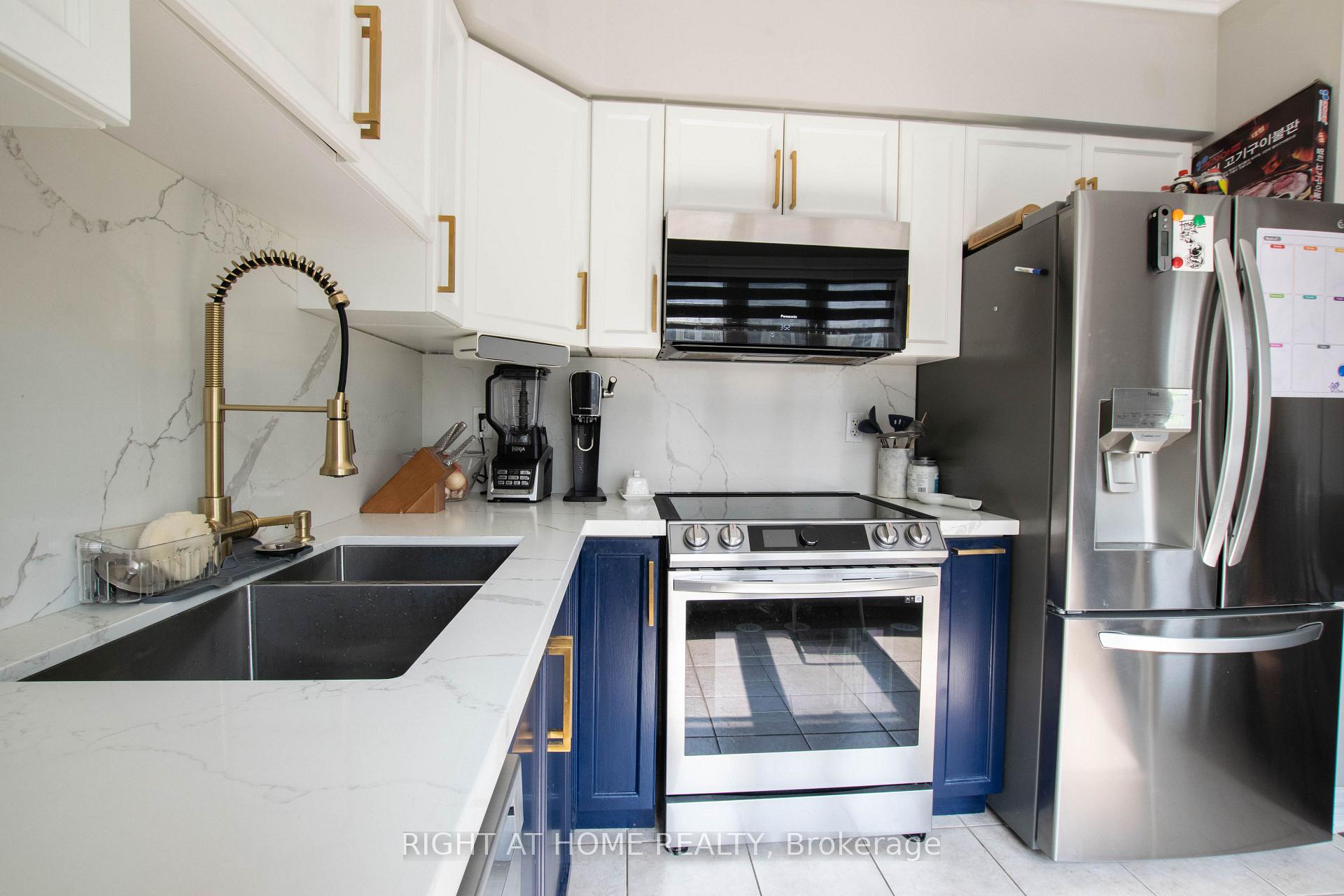 Photo 10 of Unit 54, 1250 St Martins Drive, Pickering, Bay Ridges — HOMEH