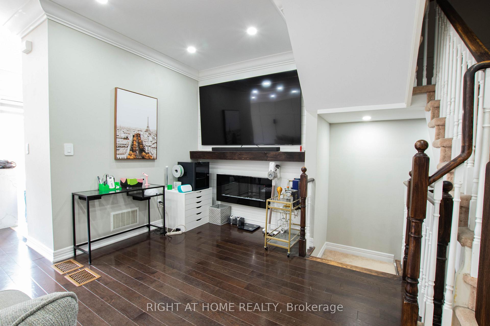 Photo 14 of Unit 54, 1250 St Martins Drive, Pickering, Bay Ridges — HOMEH