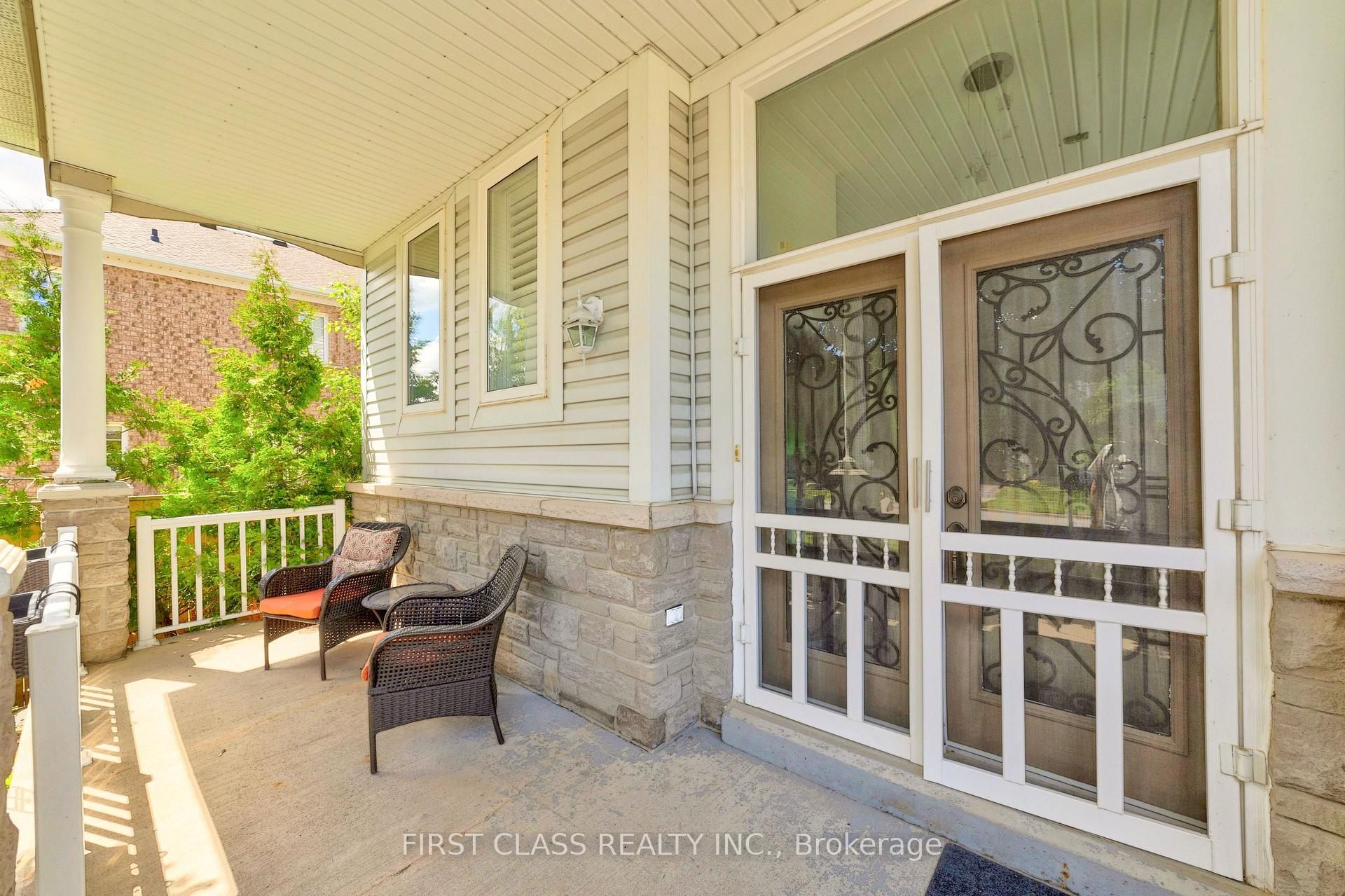 Photo 24 of 115 Succession Crescent, Barrie, Innis-Shore — HOMEH