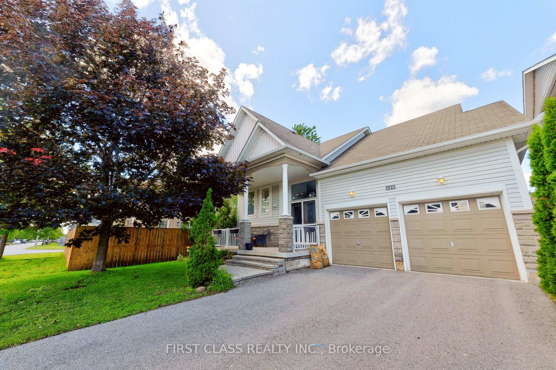 Photo 25 of 115 Succession Crescent, Barrie, Innis-Shore — HOMEH