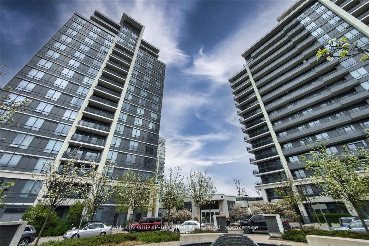 Front of Unit 1109, 85 North Park Road