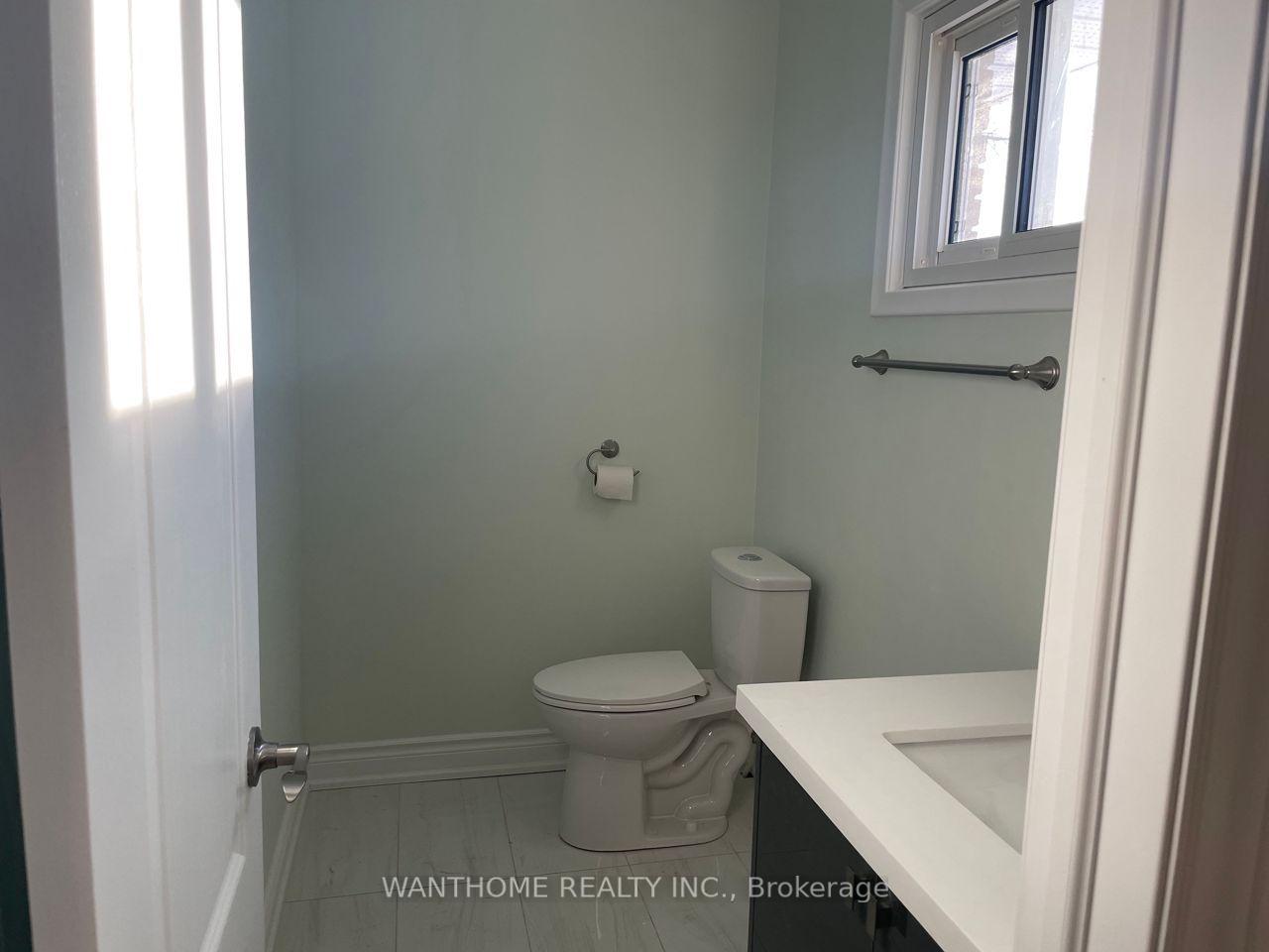 Photo 16 of 27076 Civic Centre Road, Georgina, Historic Lakeshore Communities — HOMEH
