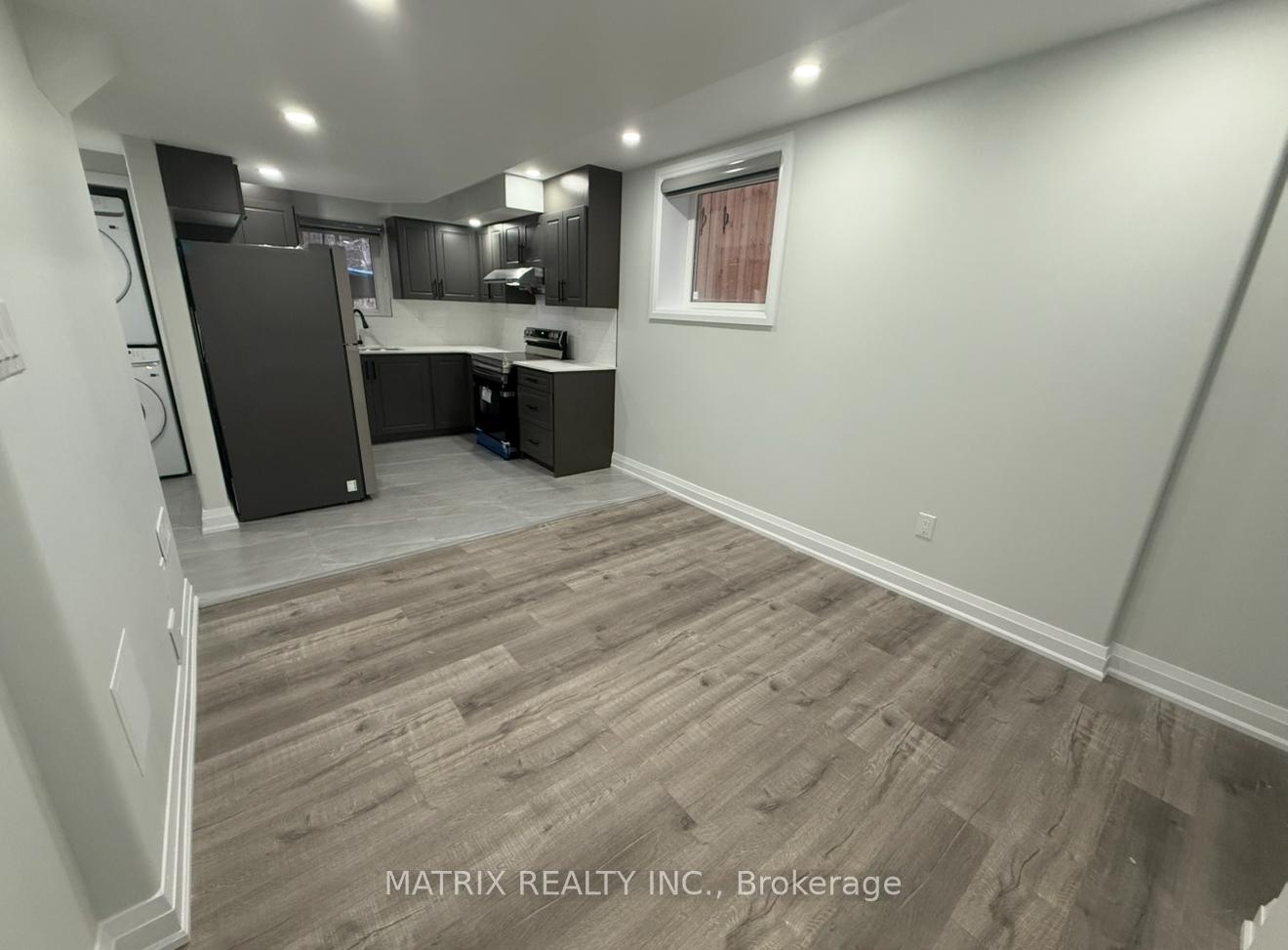 Photo 4 of 2165 Saffron Drive, Pickering, Brock Ridge — HOMEH