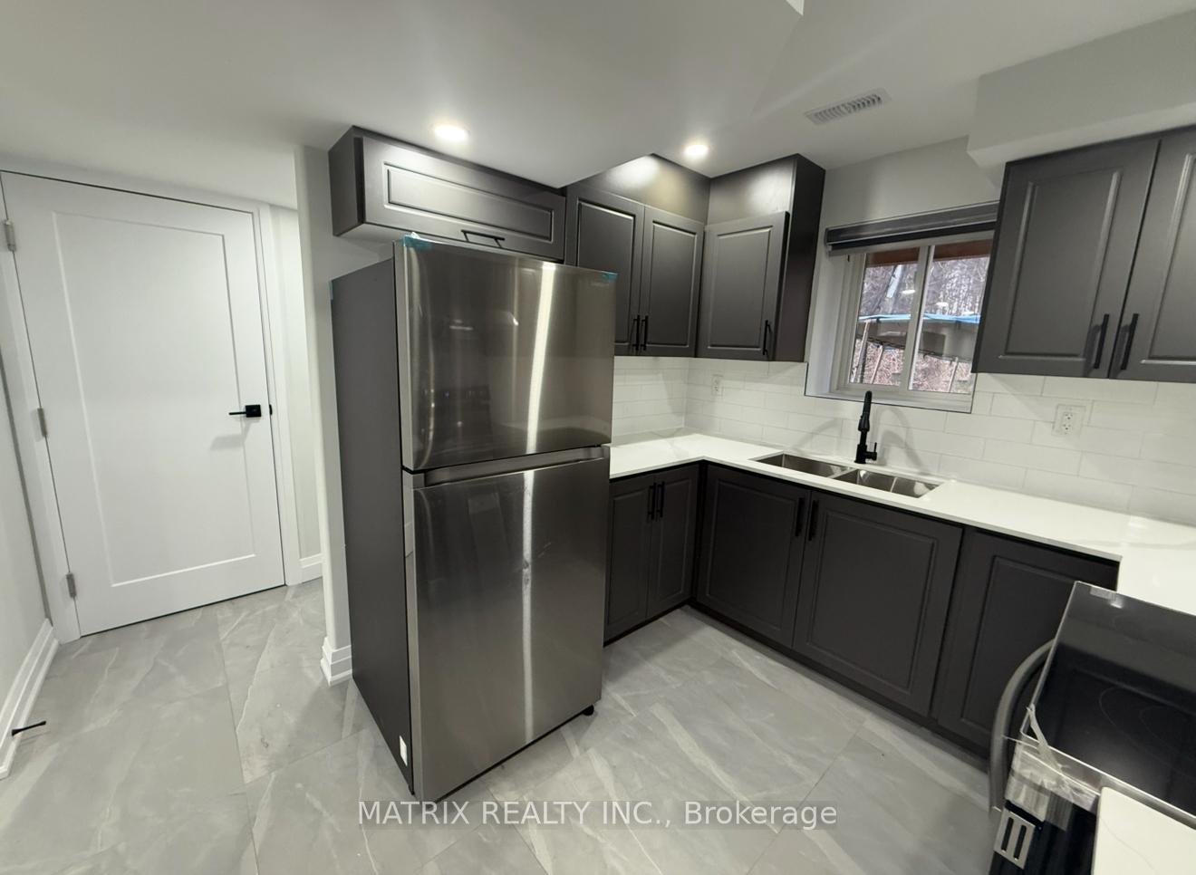 Photo 7 of 2165 Saffron Drive, Pickering, Brock Ridge — HOMEH