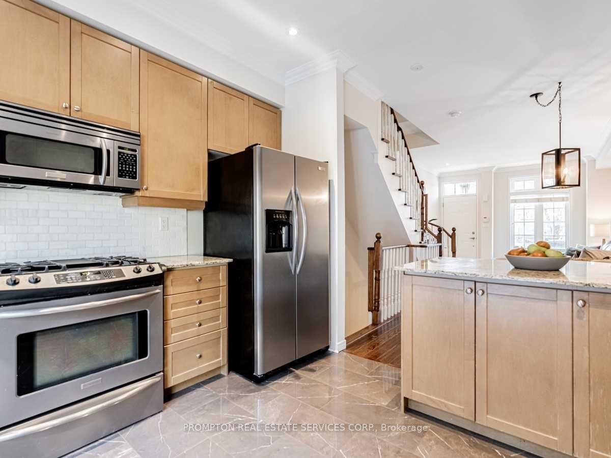Photo 4 of Unit 42, 99 The Queensway, Toronto, High Park-Swansea — HOMEH