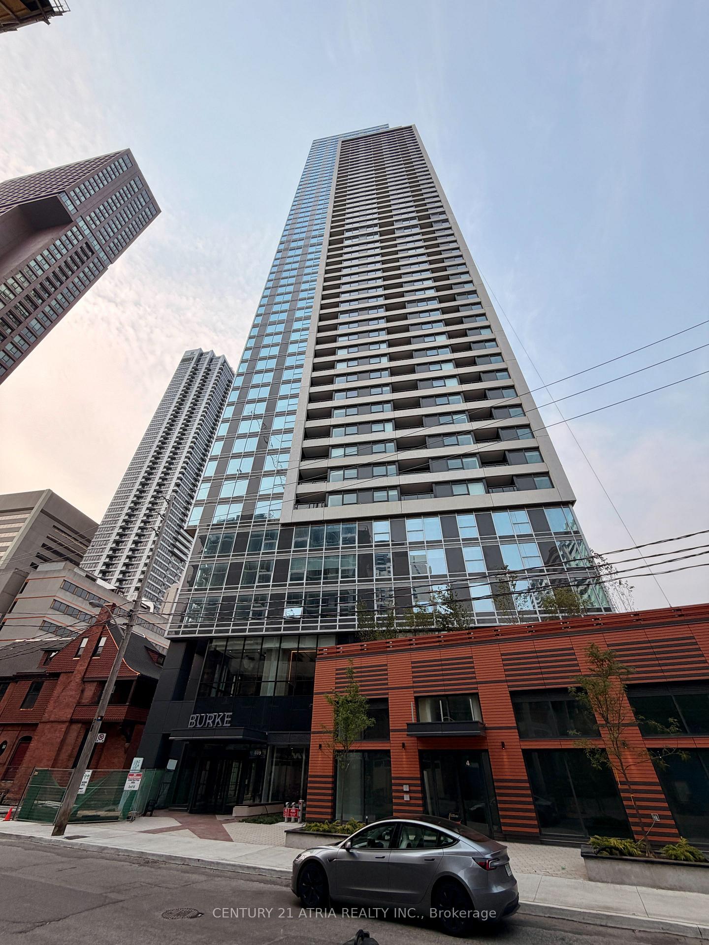 Photo 1 of Unit 3601, 609 Sherbourne Street, Toronto, North St. James Town — HOMEH