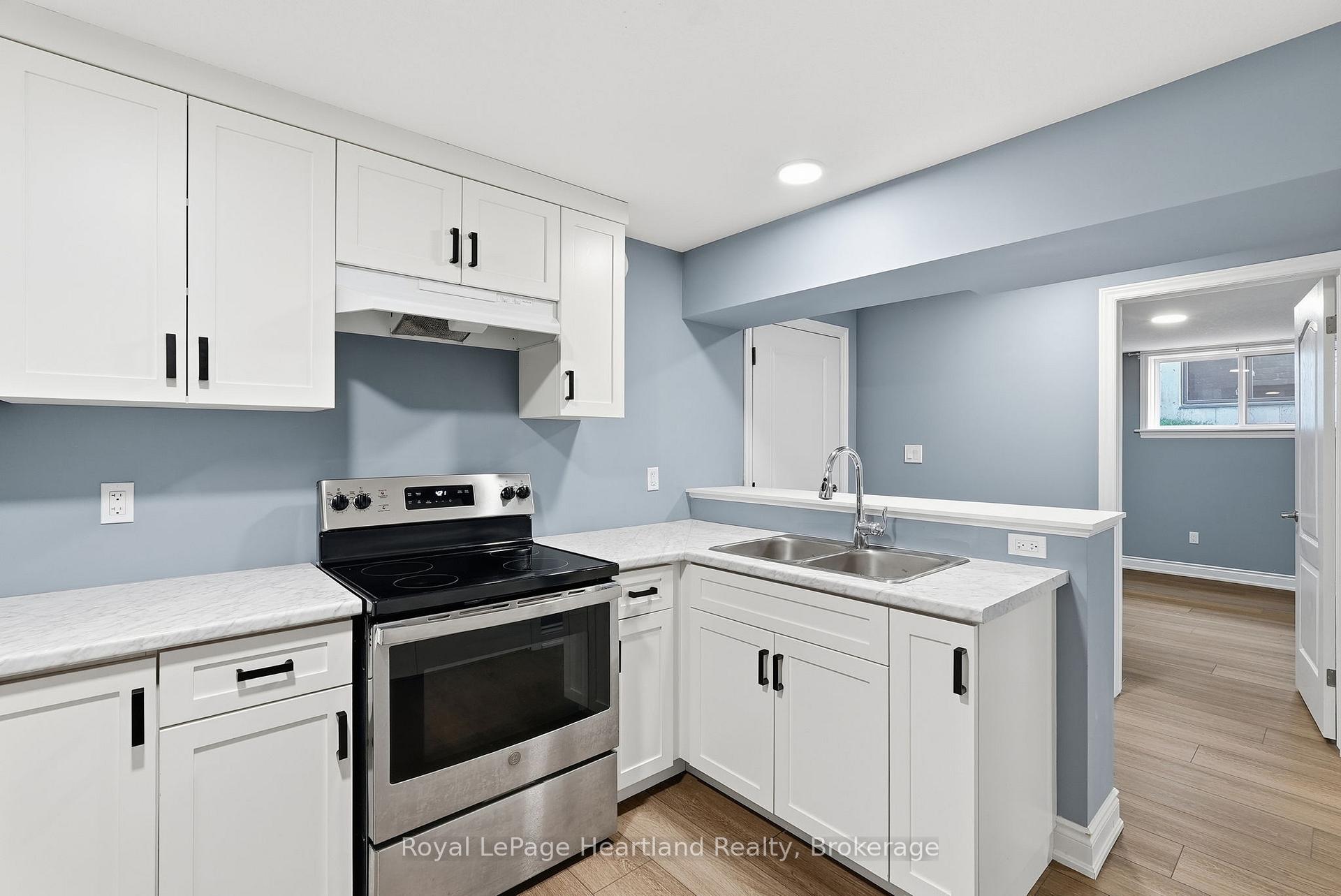 Photo 27 of 10 Minto Street S, Minto — HOMEH