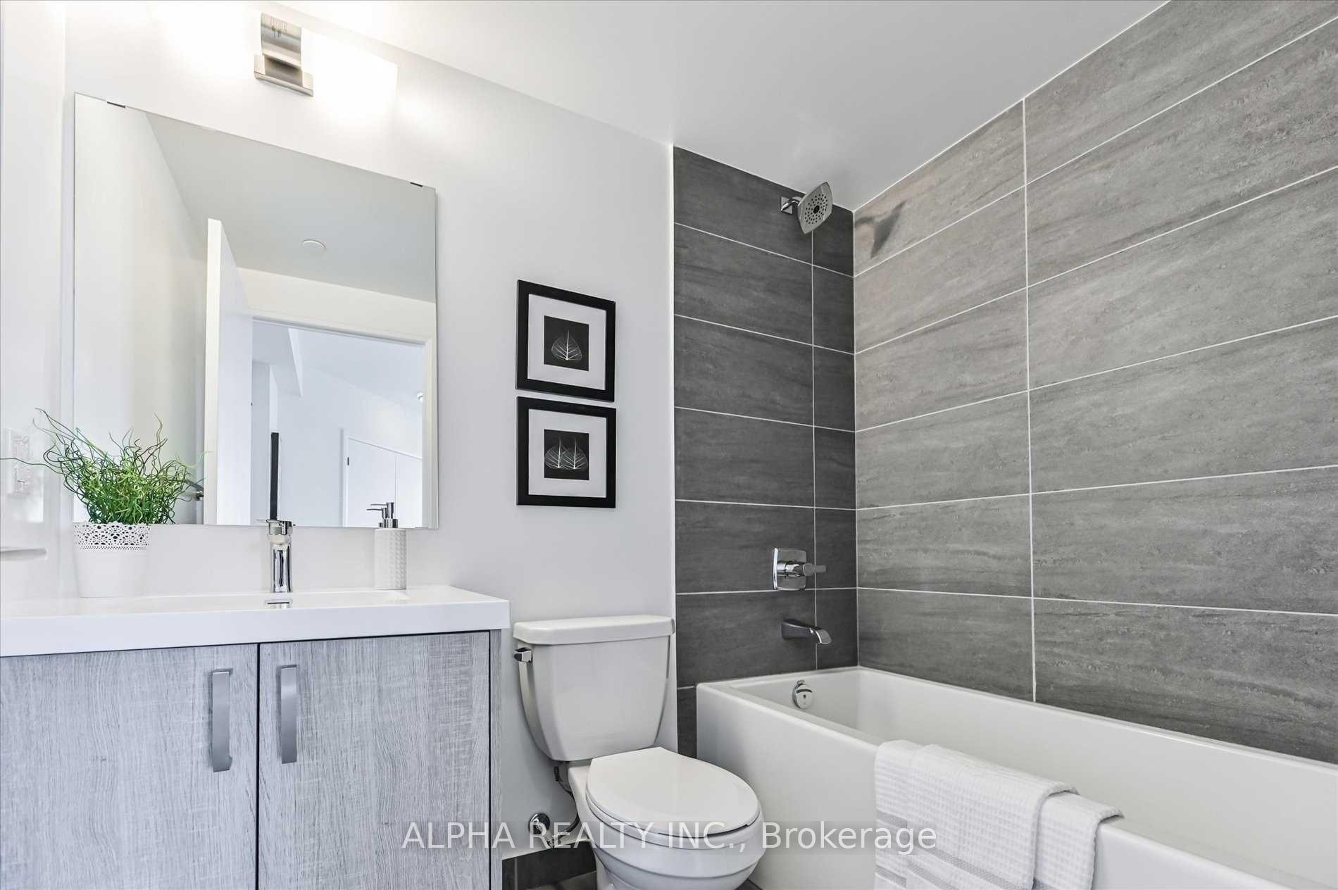 Photo 8 of Unit 2203, 77 Mutual Street, Toronto, Church-Yonge Corridor — HOMEH