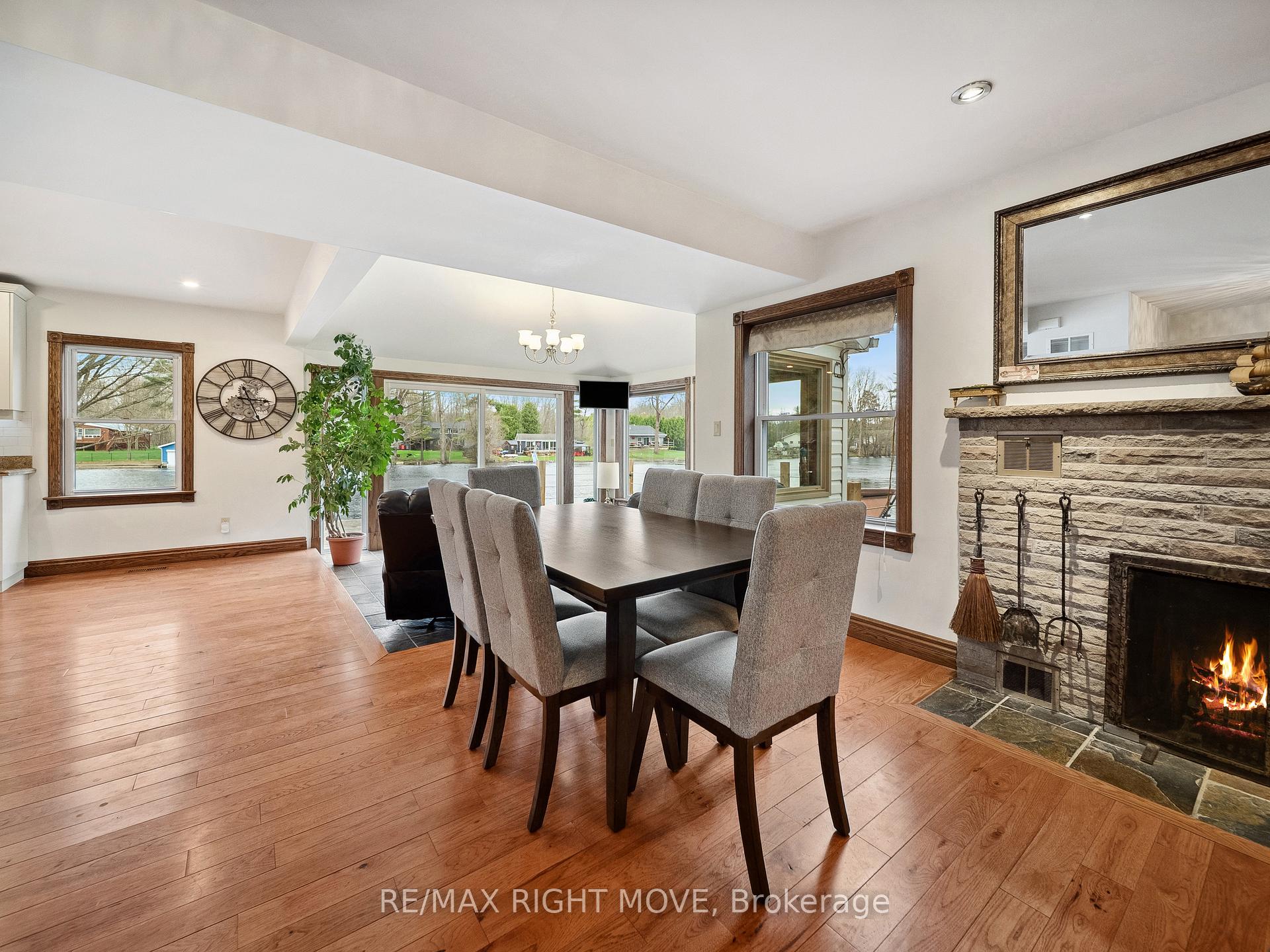 Photo 15 of 1012 Cowbell Lane, Gravenhurst, Morrison — HOMEH
