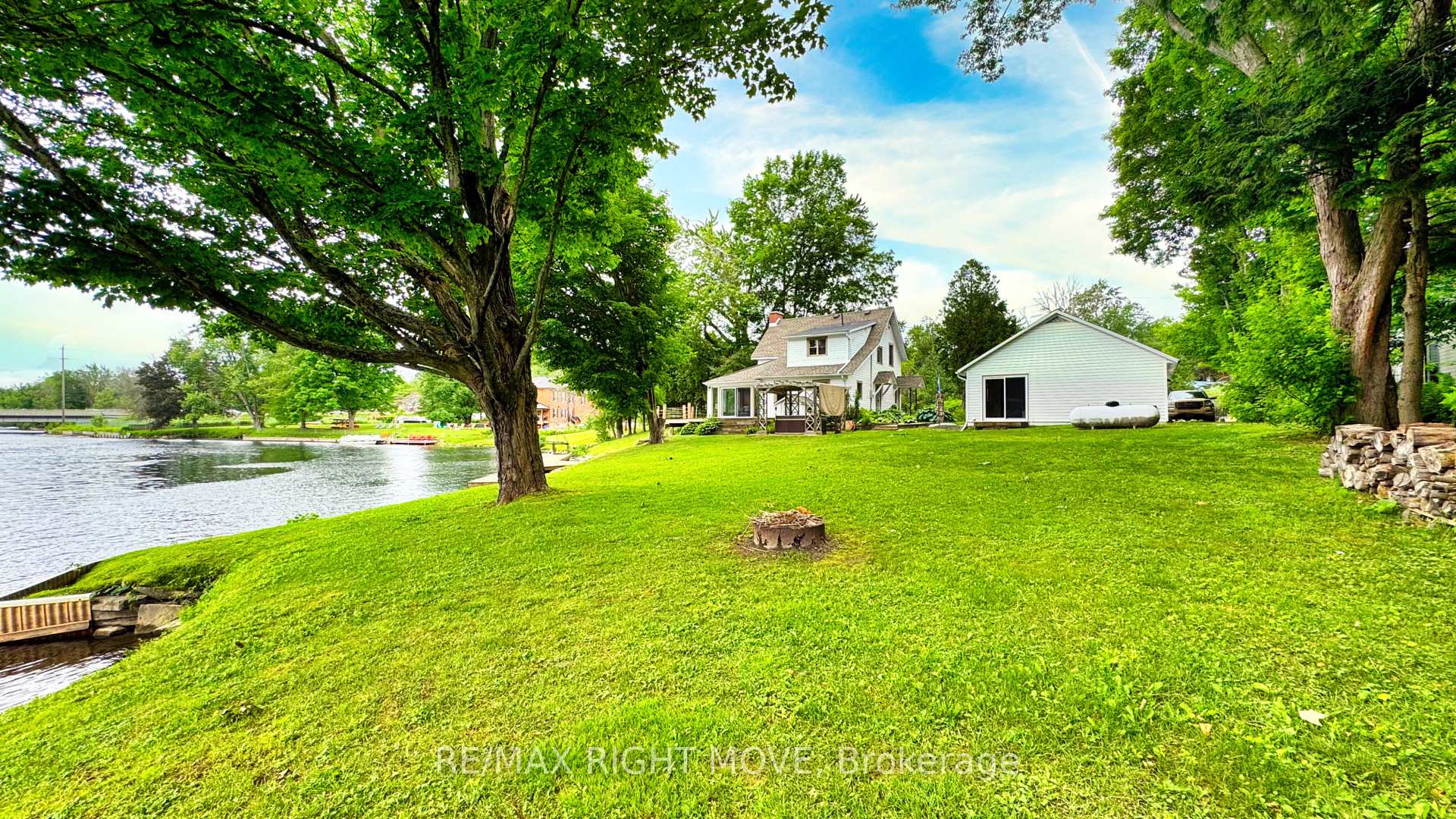 Photo 35 of 1012 Cowbell Lane, Gravenhurst, Morrison — HOMEH